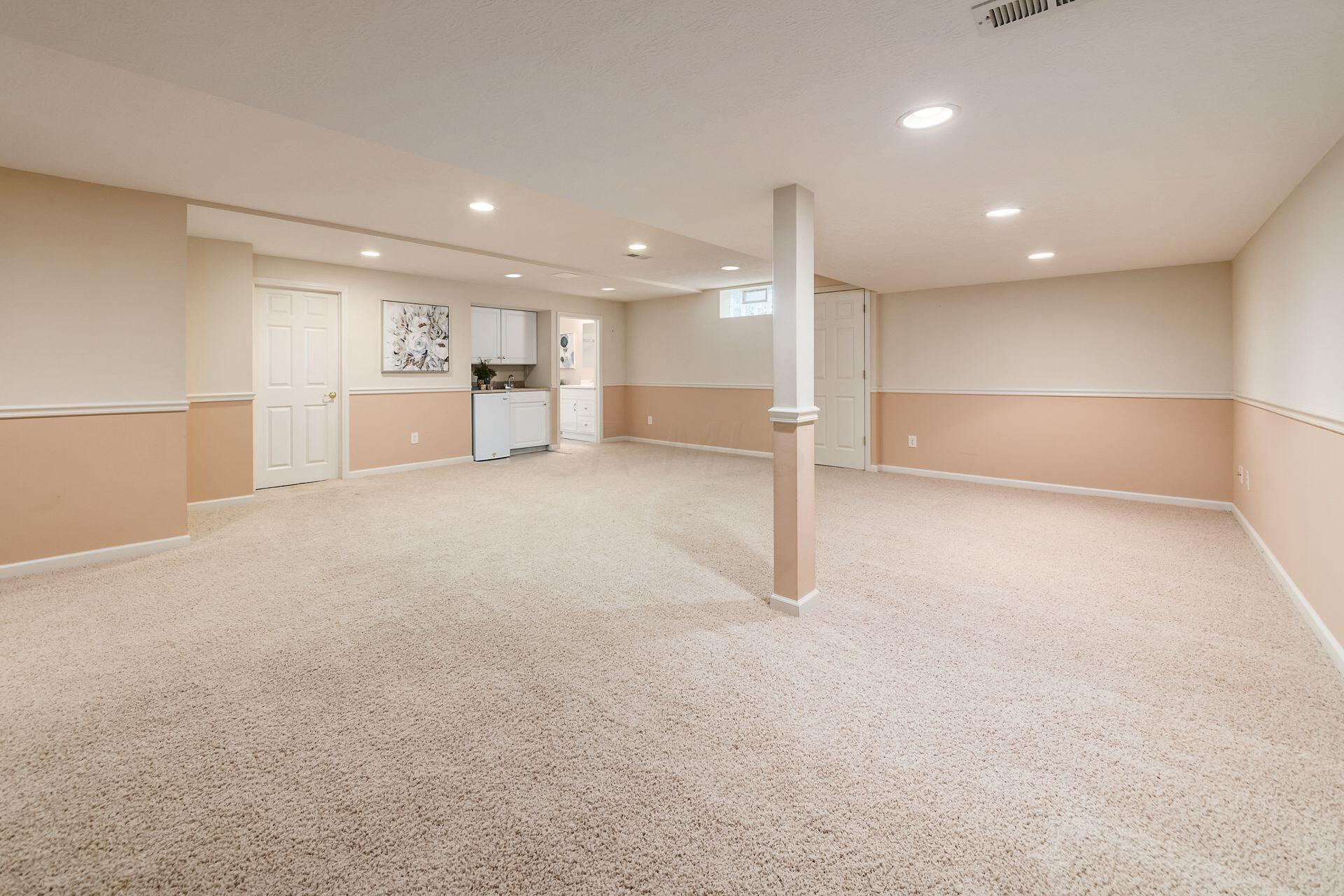 5448 Ketterington Lane