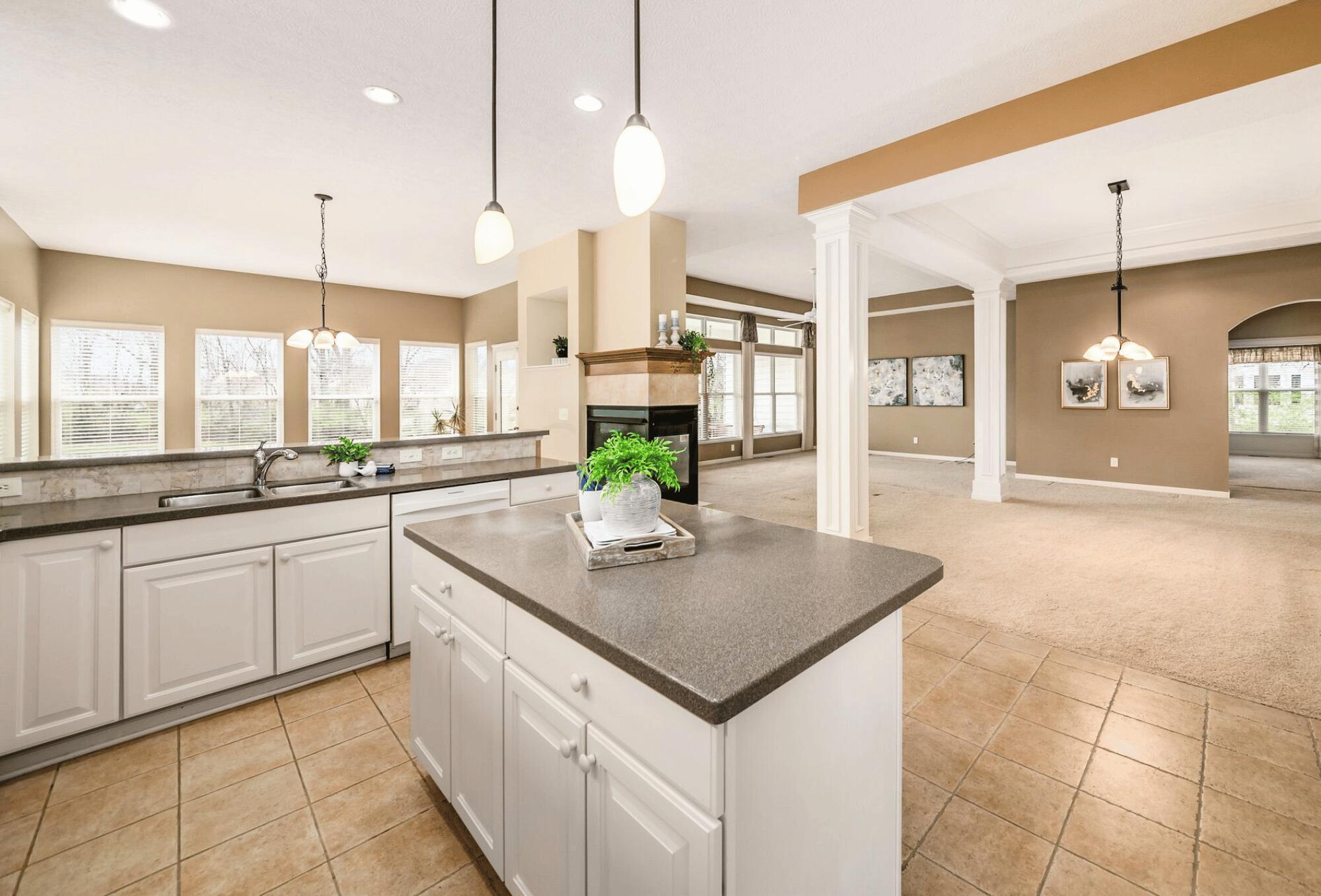 5448 Ketterington Lane