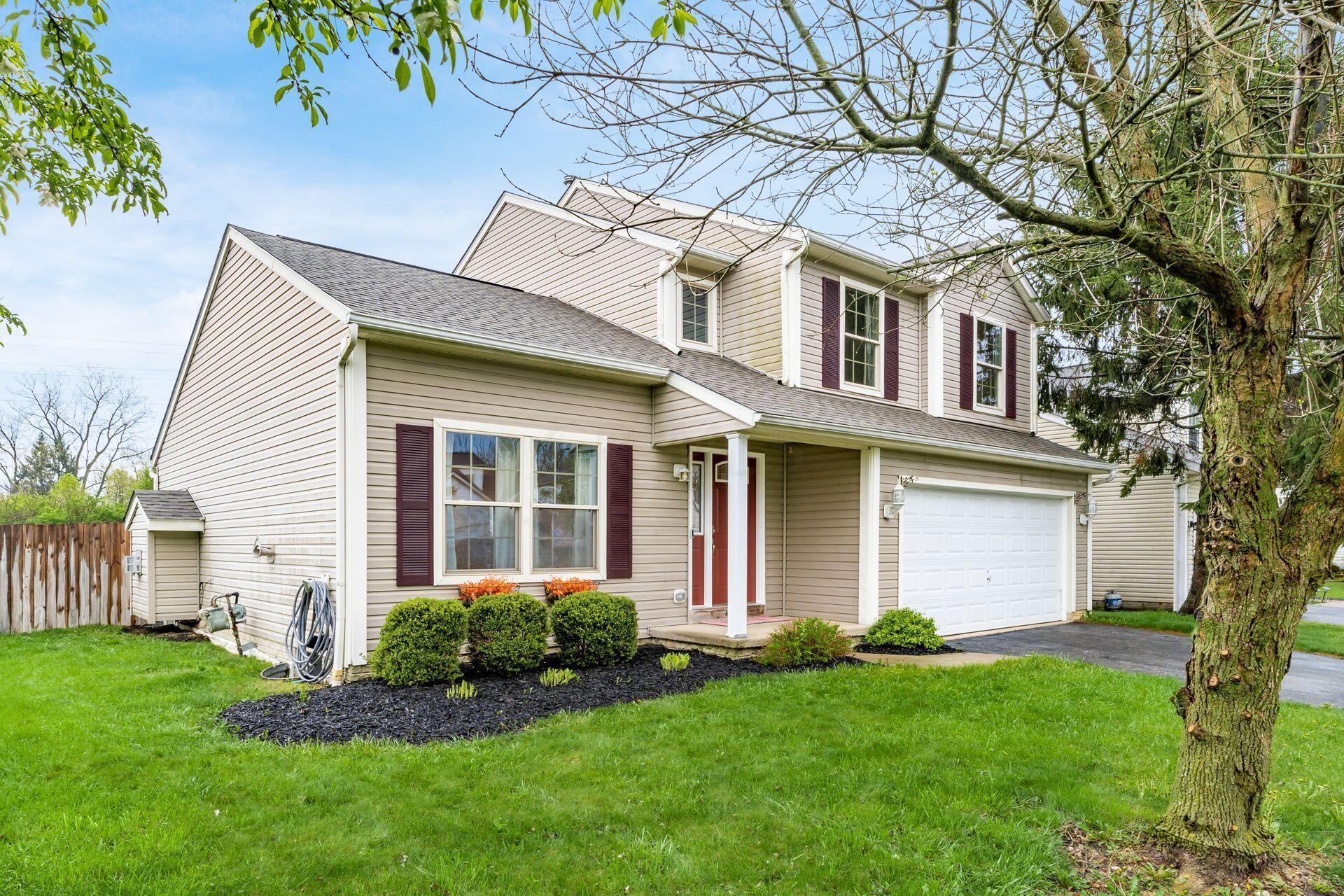 4042 Walnut Crossing Drive