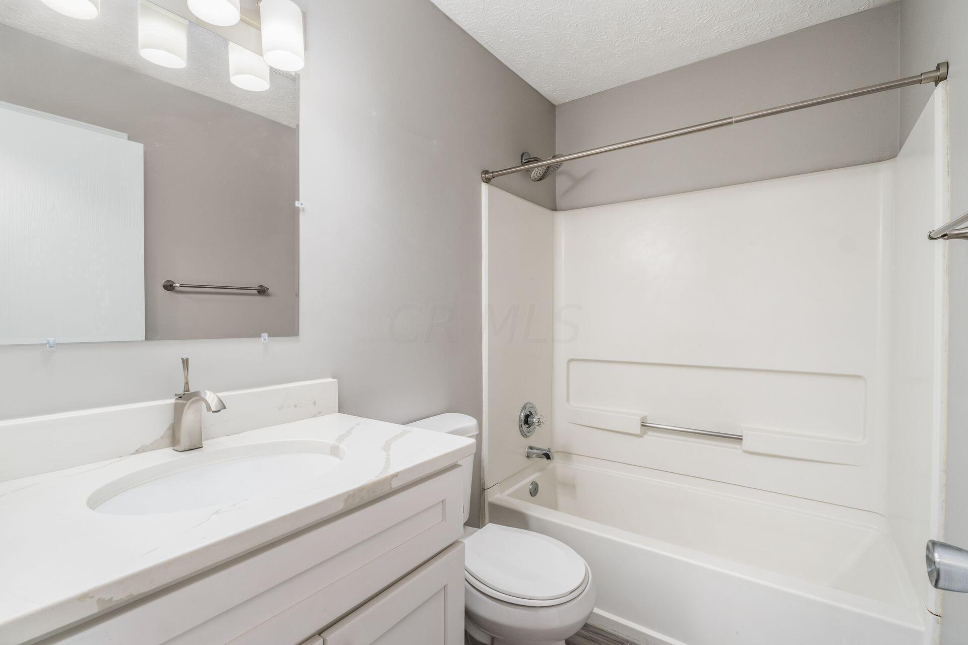 4042 Walnut Crossing Drive