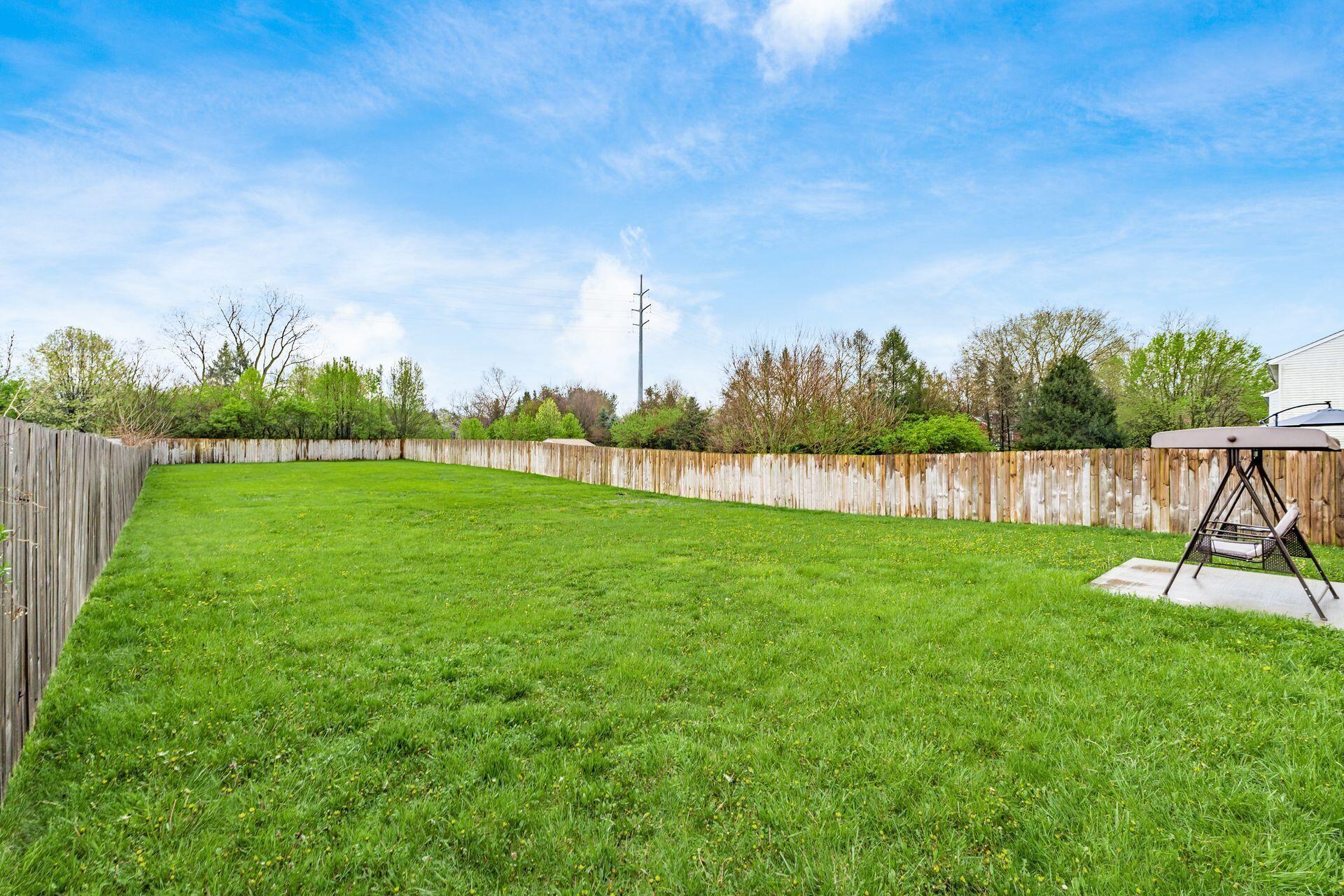 4042 Walnut Crossing Drive