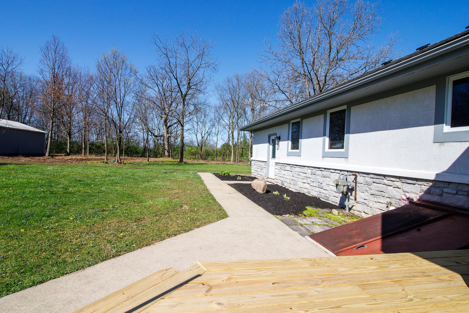 1100 W Jefferson Kiousville Road SE