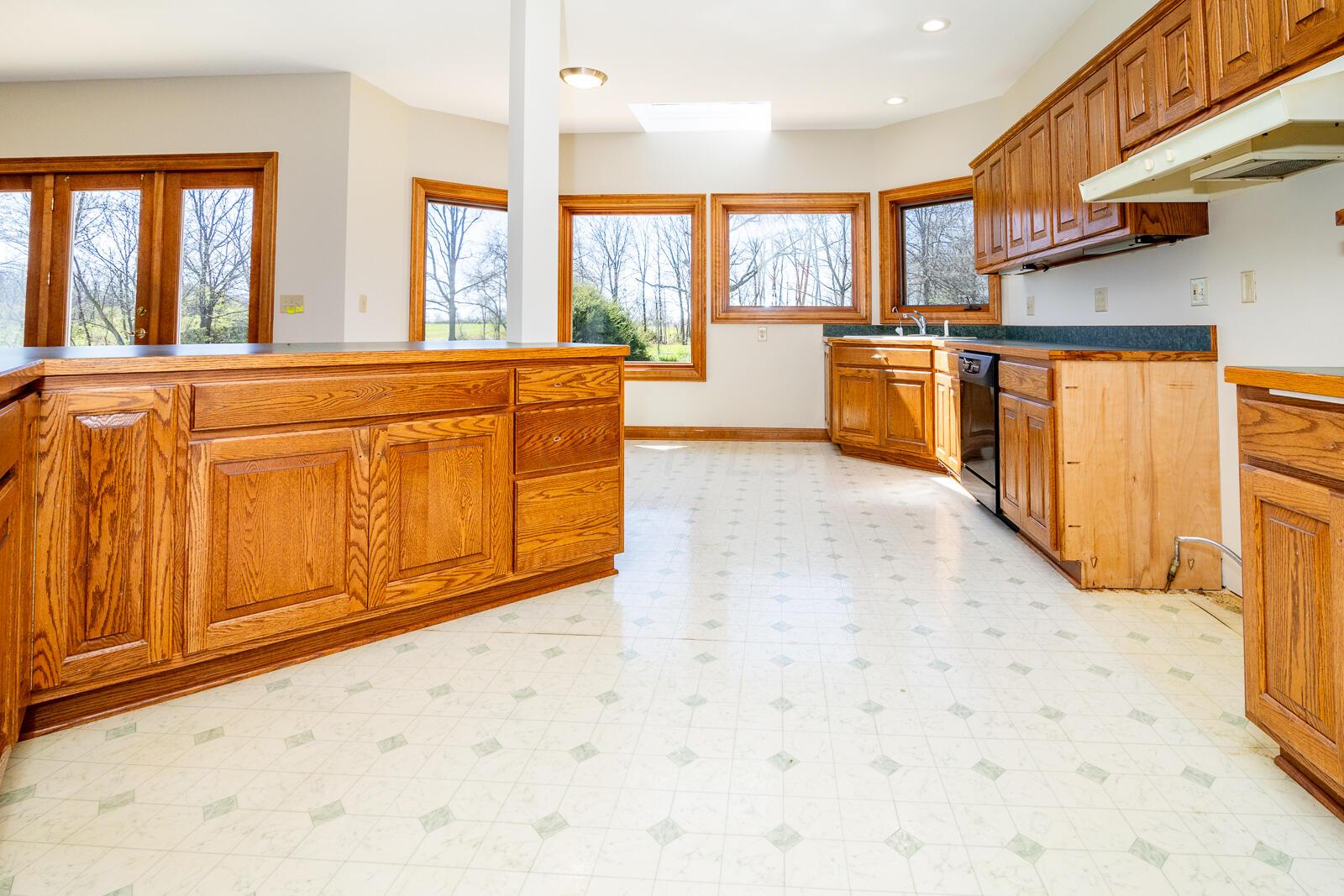 1100 W Jefferson Kiousville Road SE