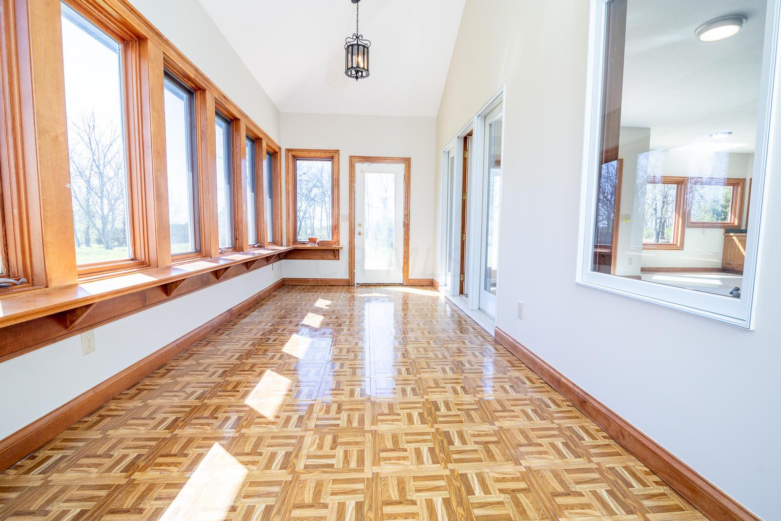 1100 W Jefferson Kiousville Road SE