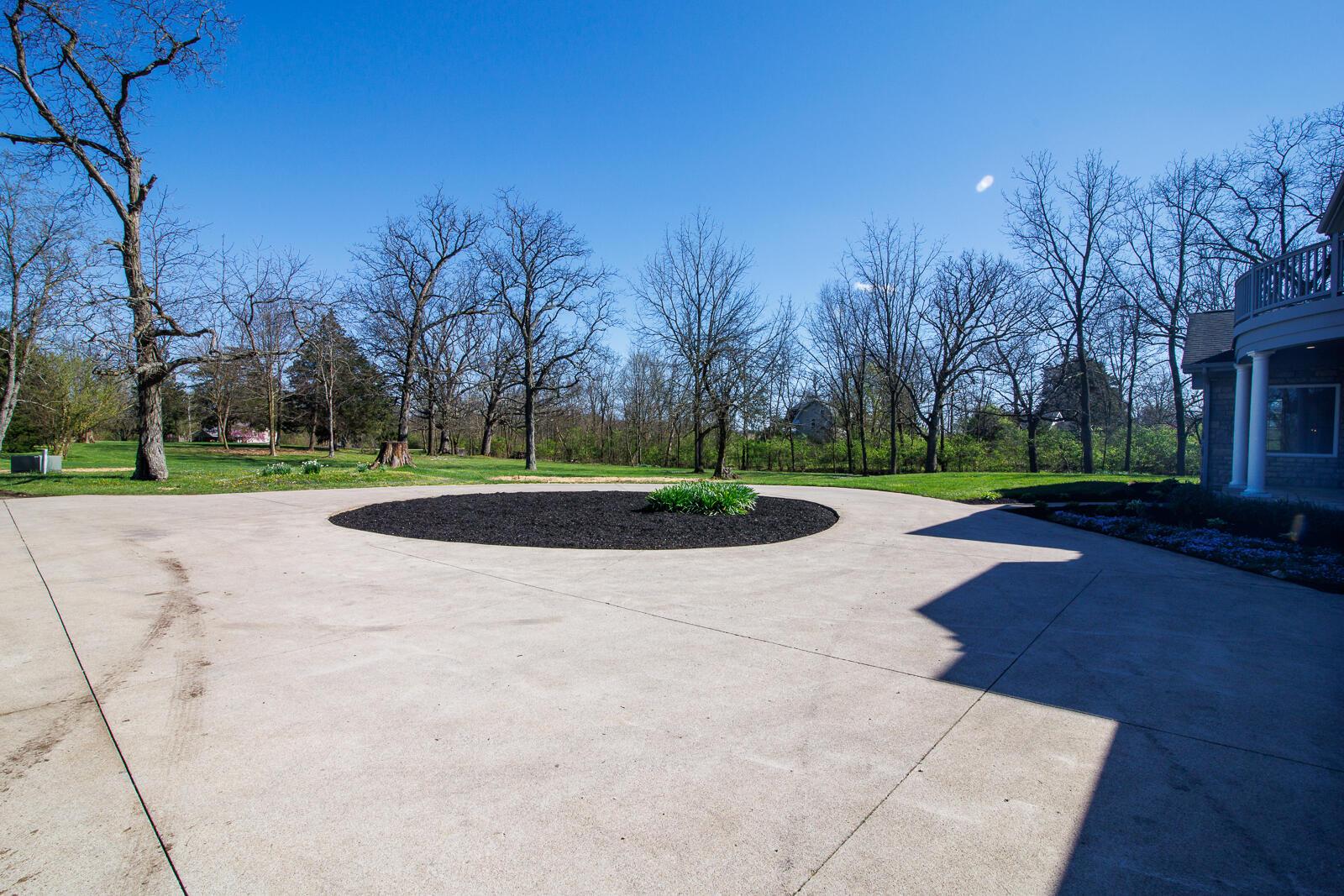 1100 W Jefferson Kiousville Road SE