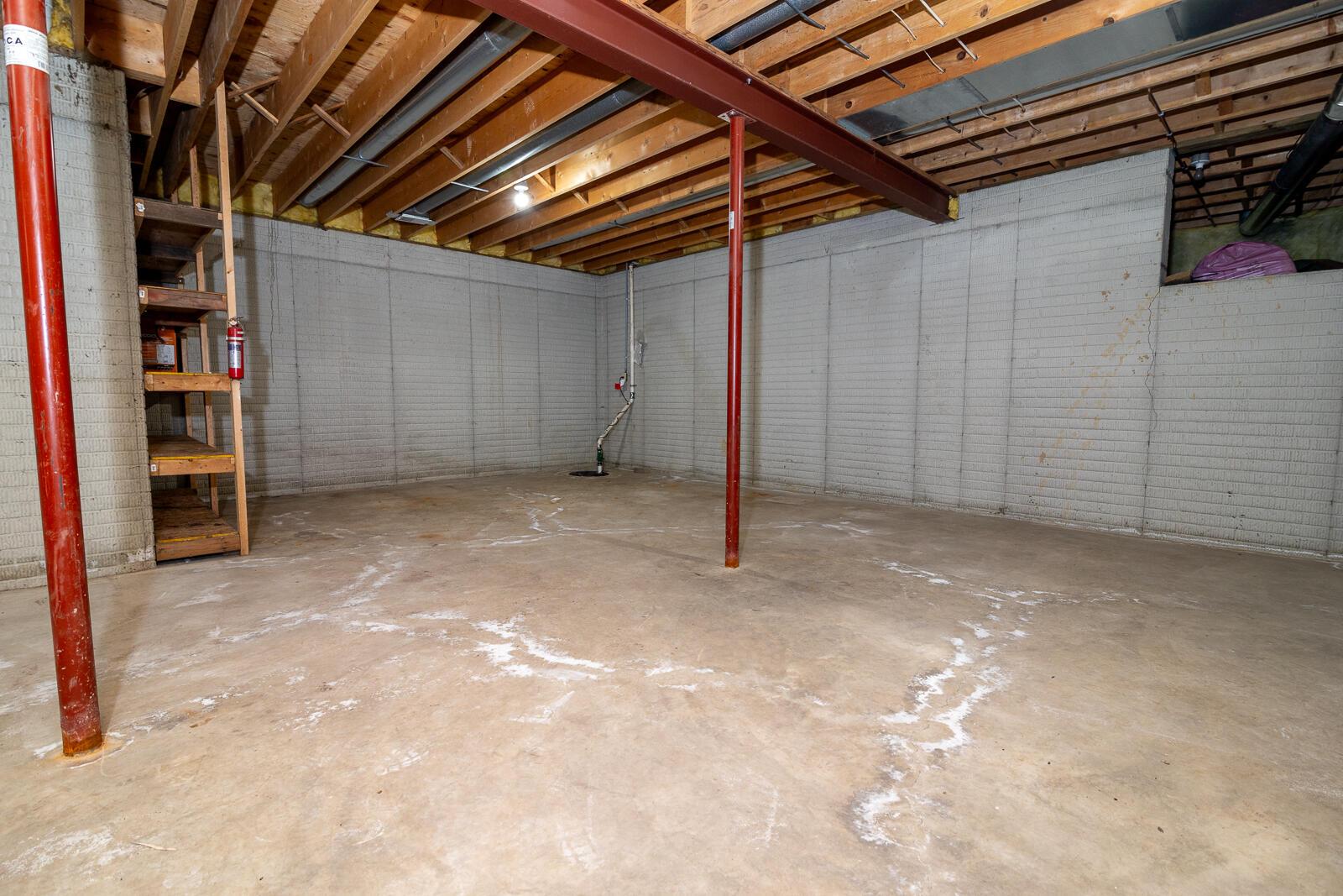 1100 W Jefferson Kiousville Road SE