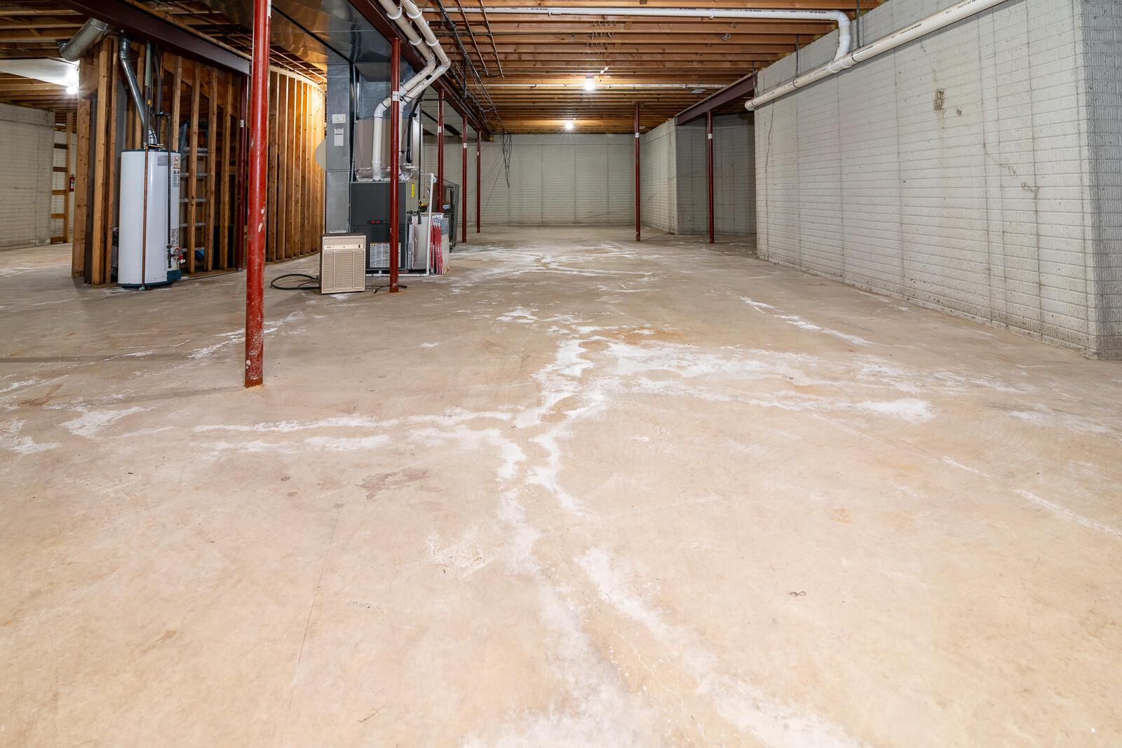 1100 W Jefferson Kiousville Road SE