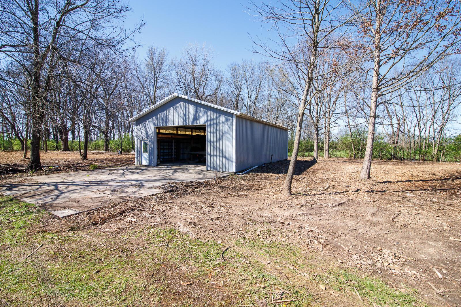 1100 W Jefferson Kiousville Road SE