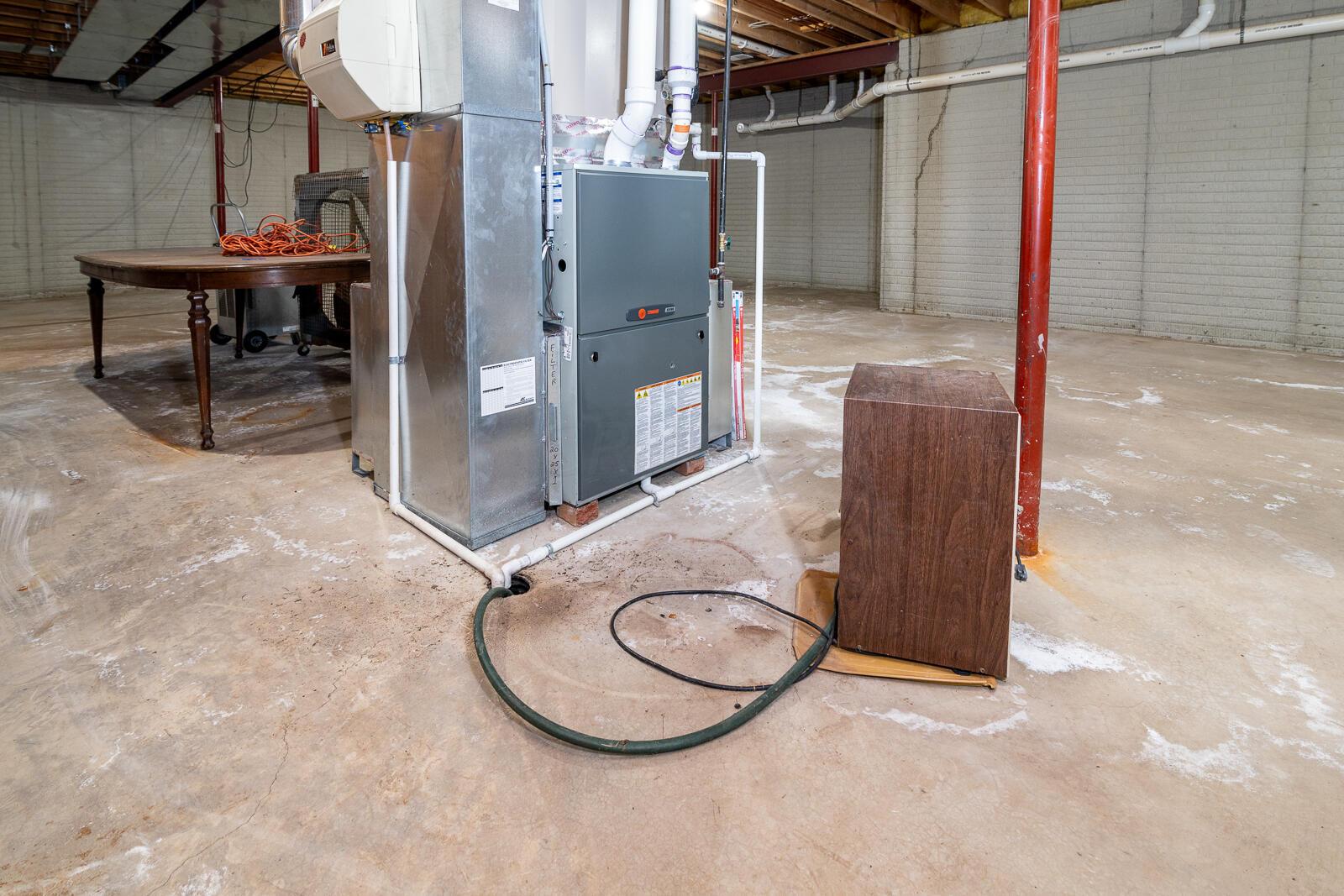 1100 W Jefferson Kiousville Road SE