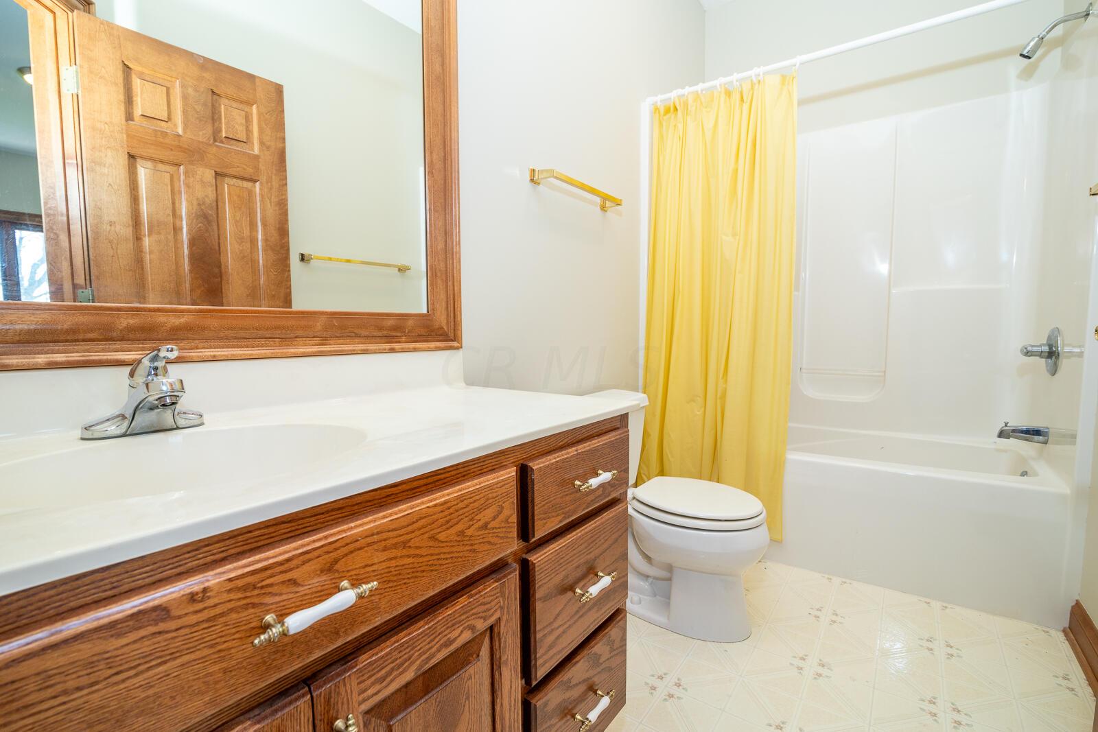 1100 W Jefferson Kiousville Road SE