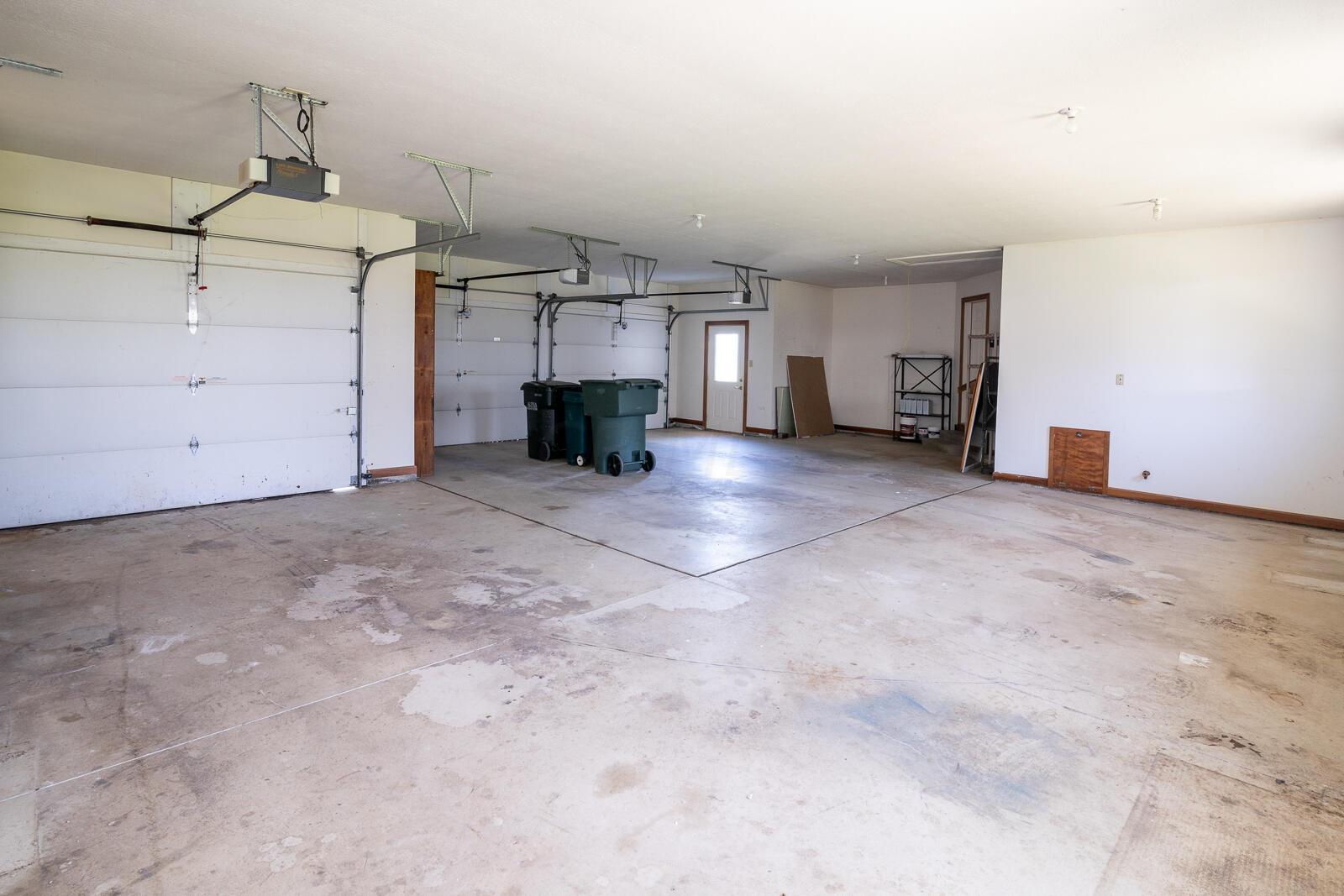 1100 W Jefferson Kiousville Road SE