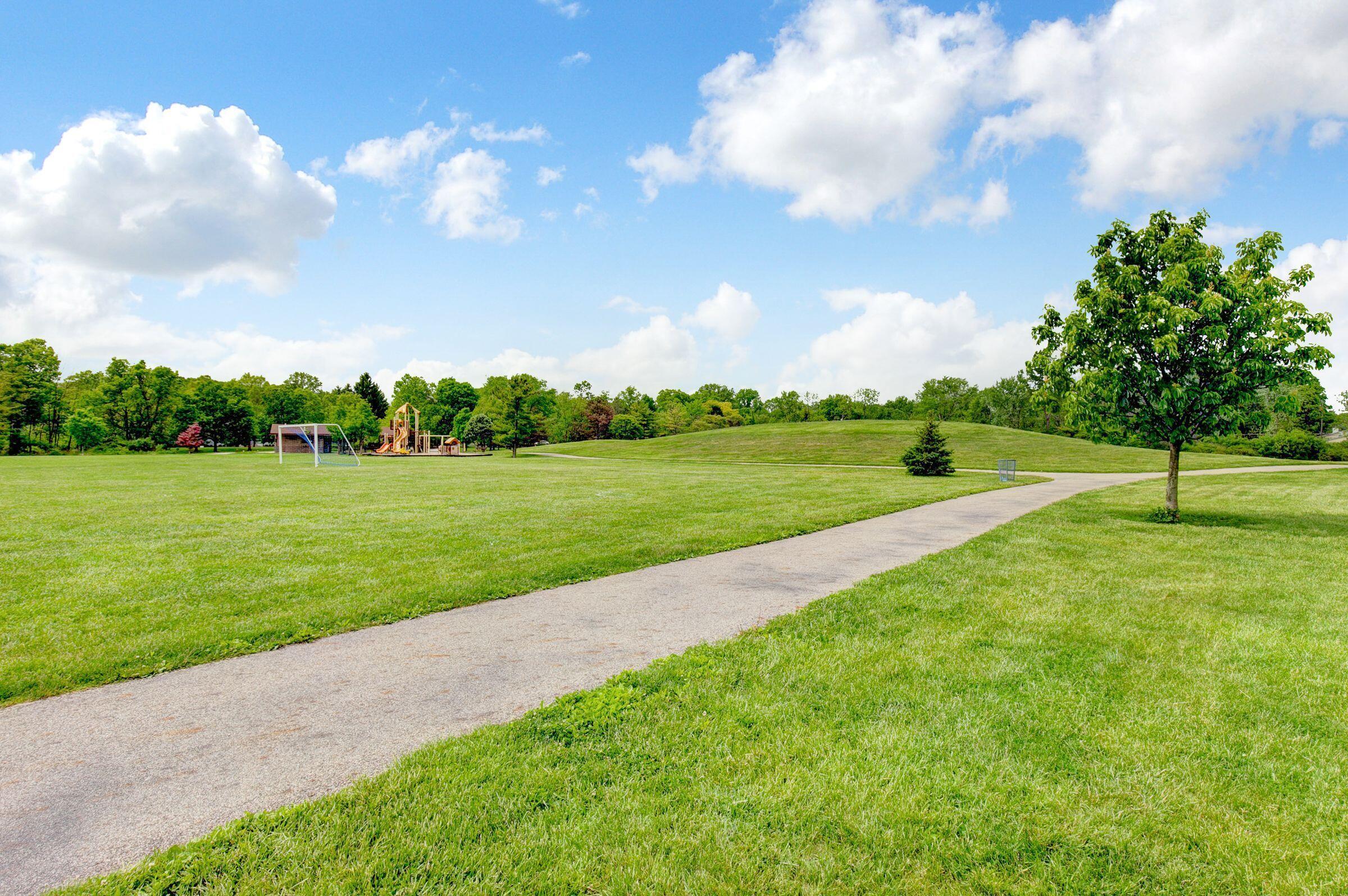 4905 Pleasant Valley Drive