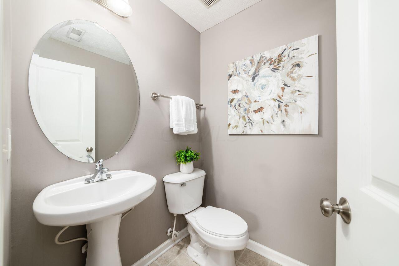 5274 Cross River Falls Boulevard