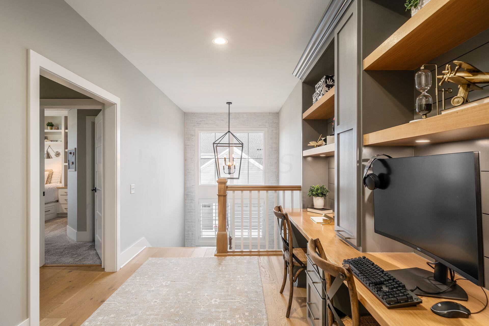 1941 Liberty Bluff Drive