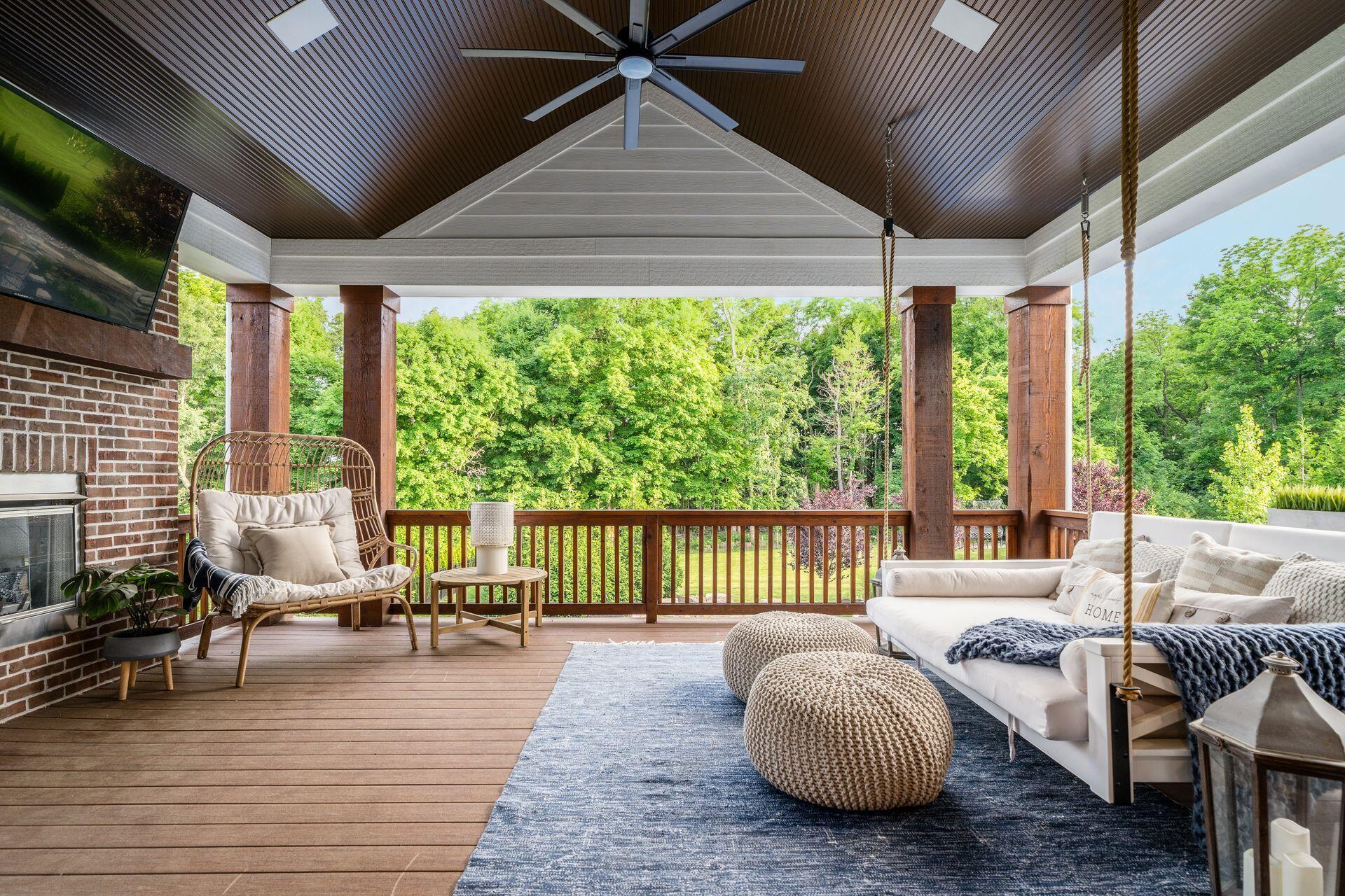 1941 Liberty Bluff Drive