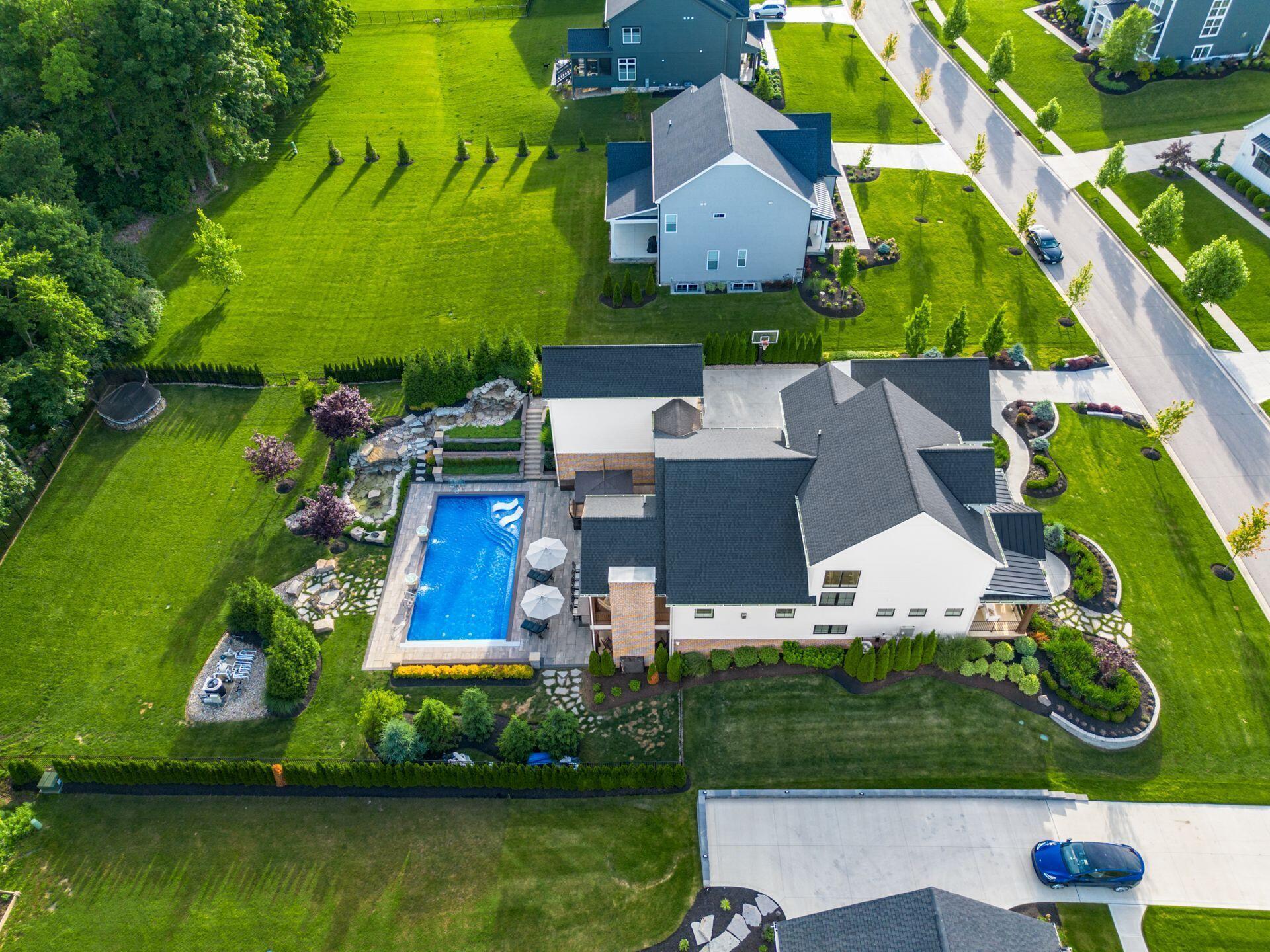 1941 Liberty Bluff Drive