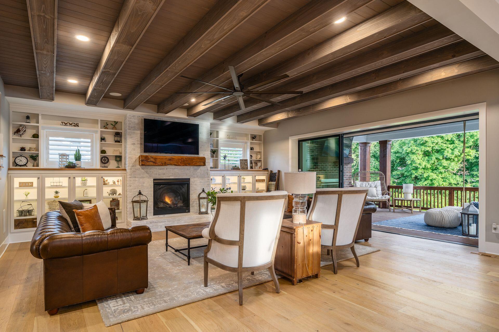 1941 Liberty Bluff Drive