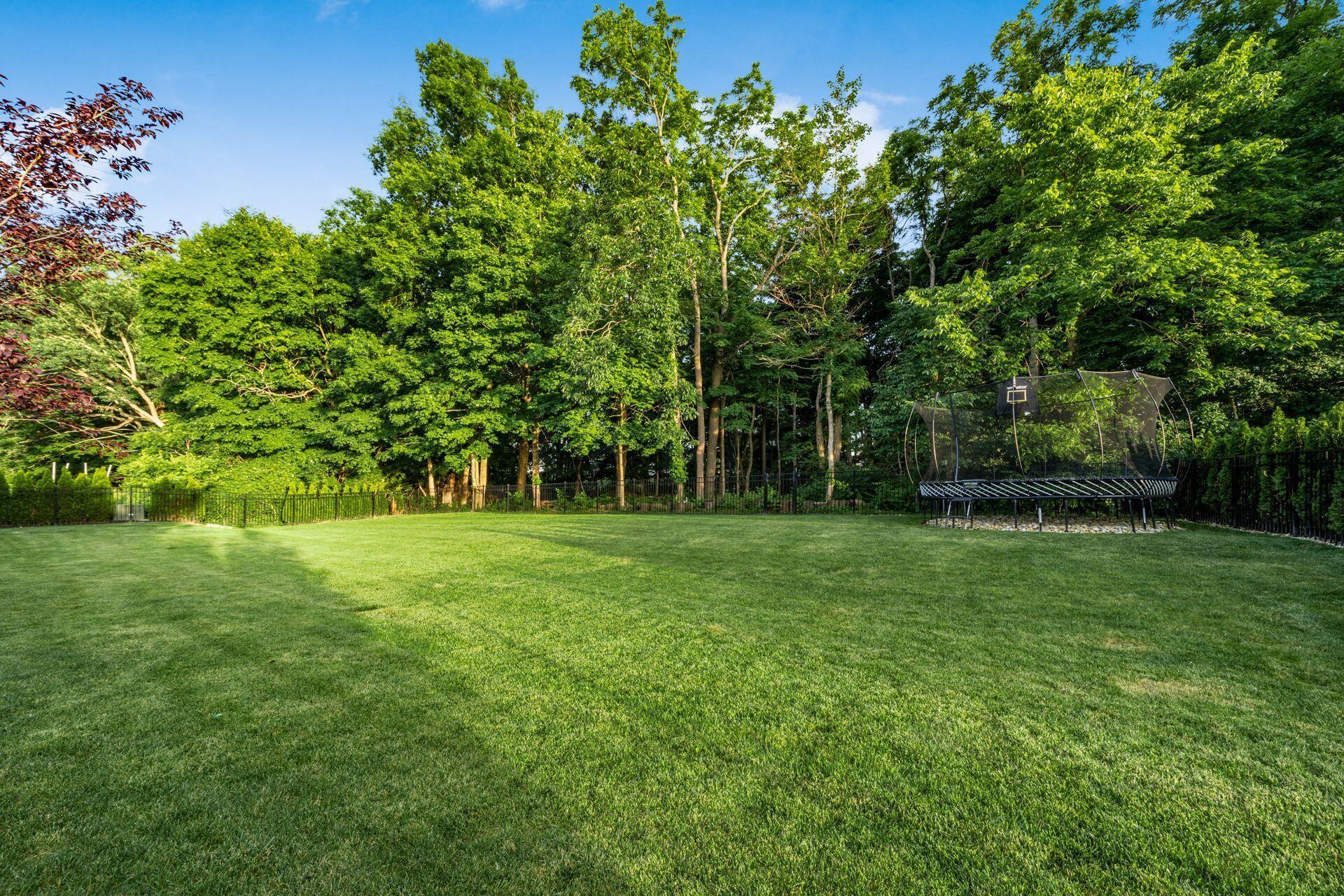 1941 Liberty Bluff Drive