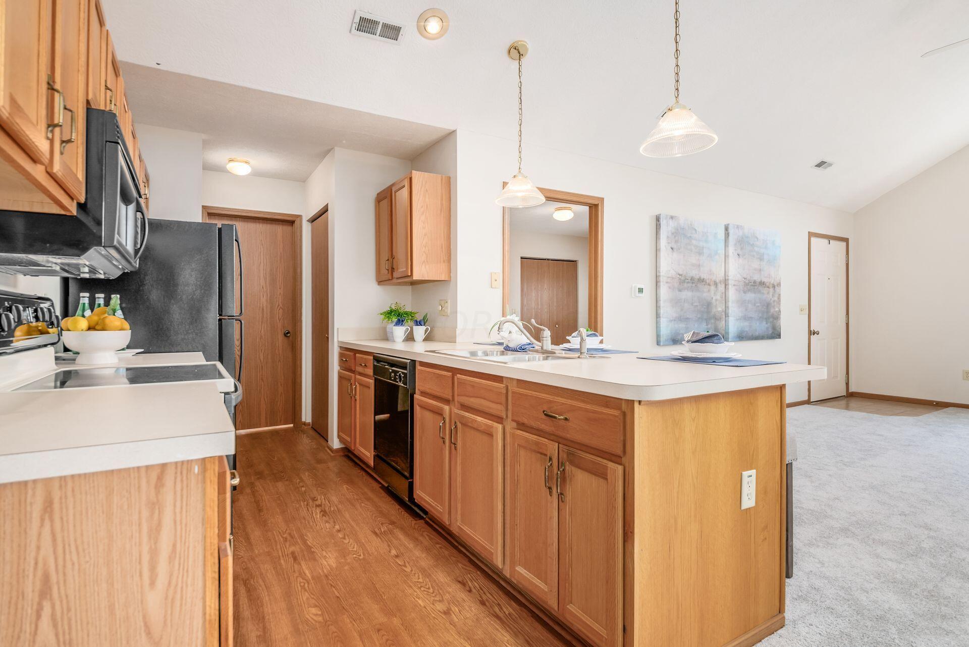 5711 Sanderling Lane