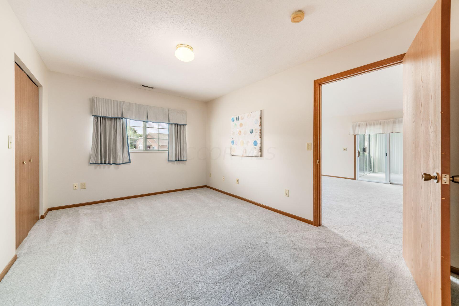 5711 Sanderling Lane