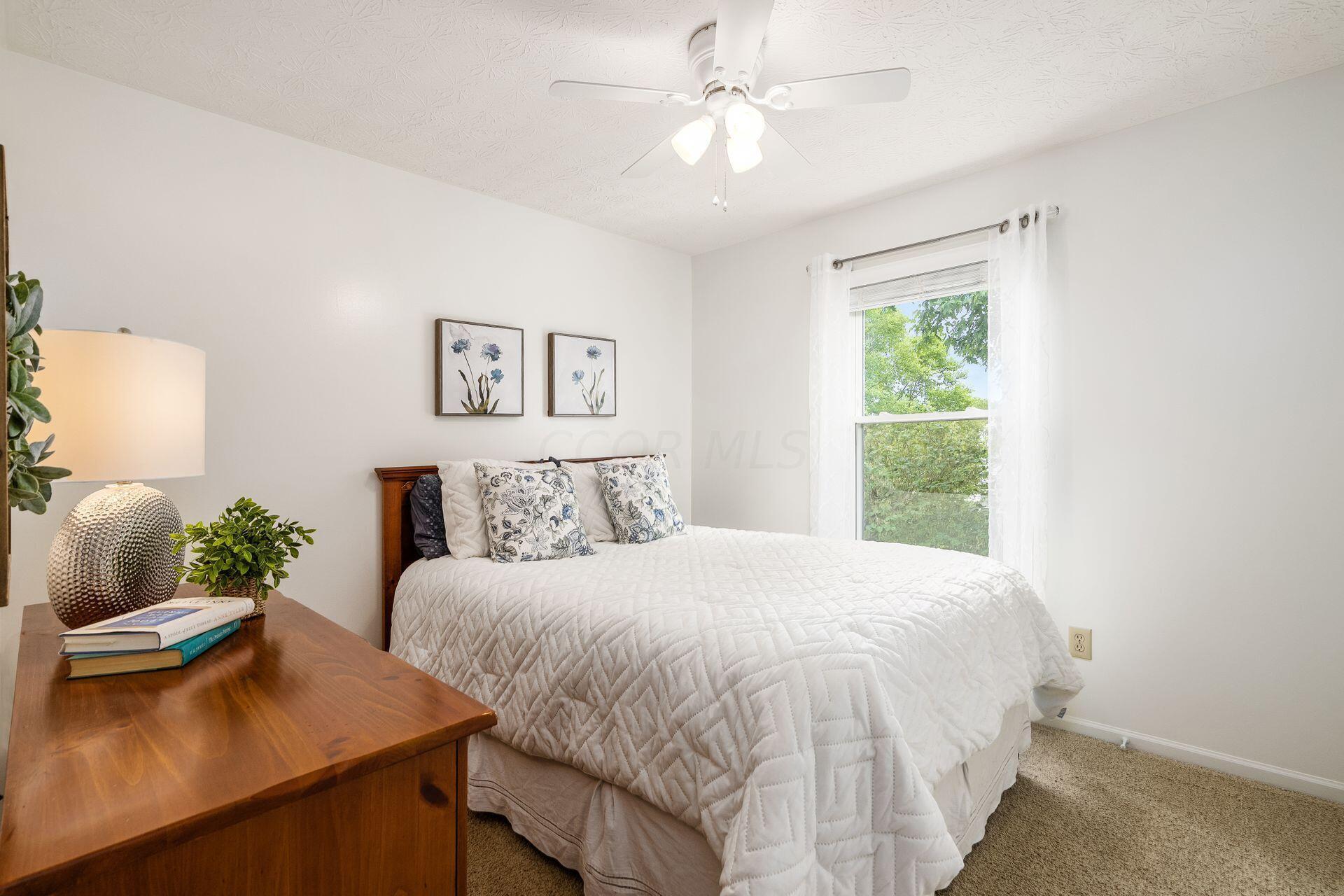 376 Abbotsbury Drive