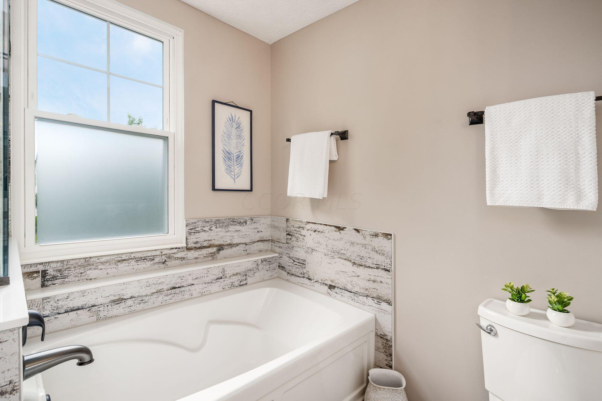 376 Abbotsbury Drive