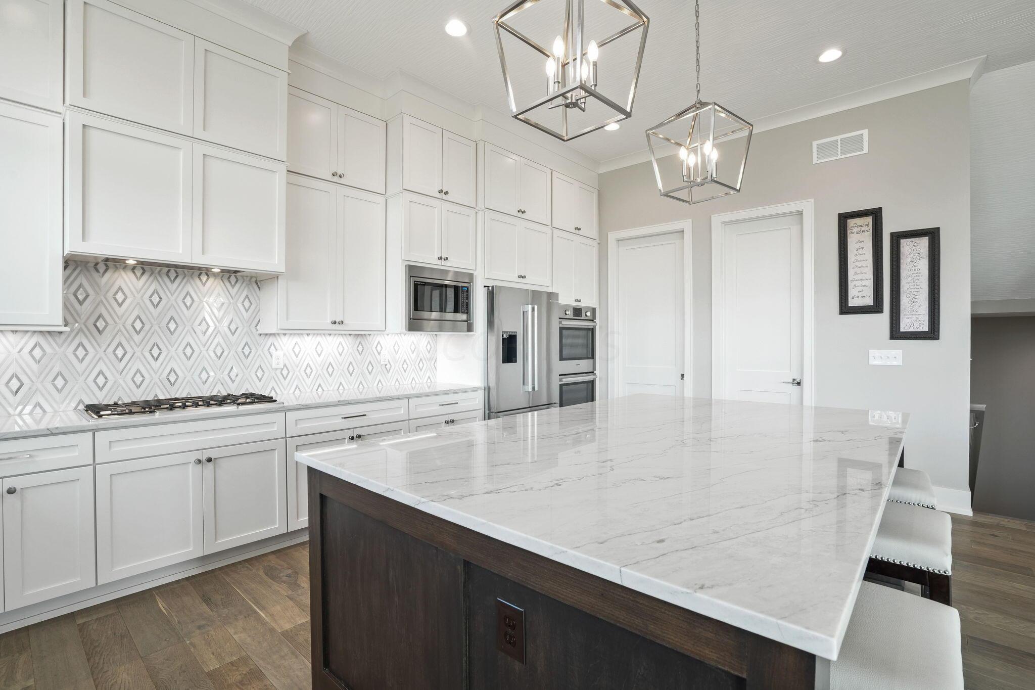 1985 Scenic Bluff Court