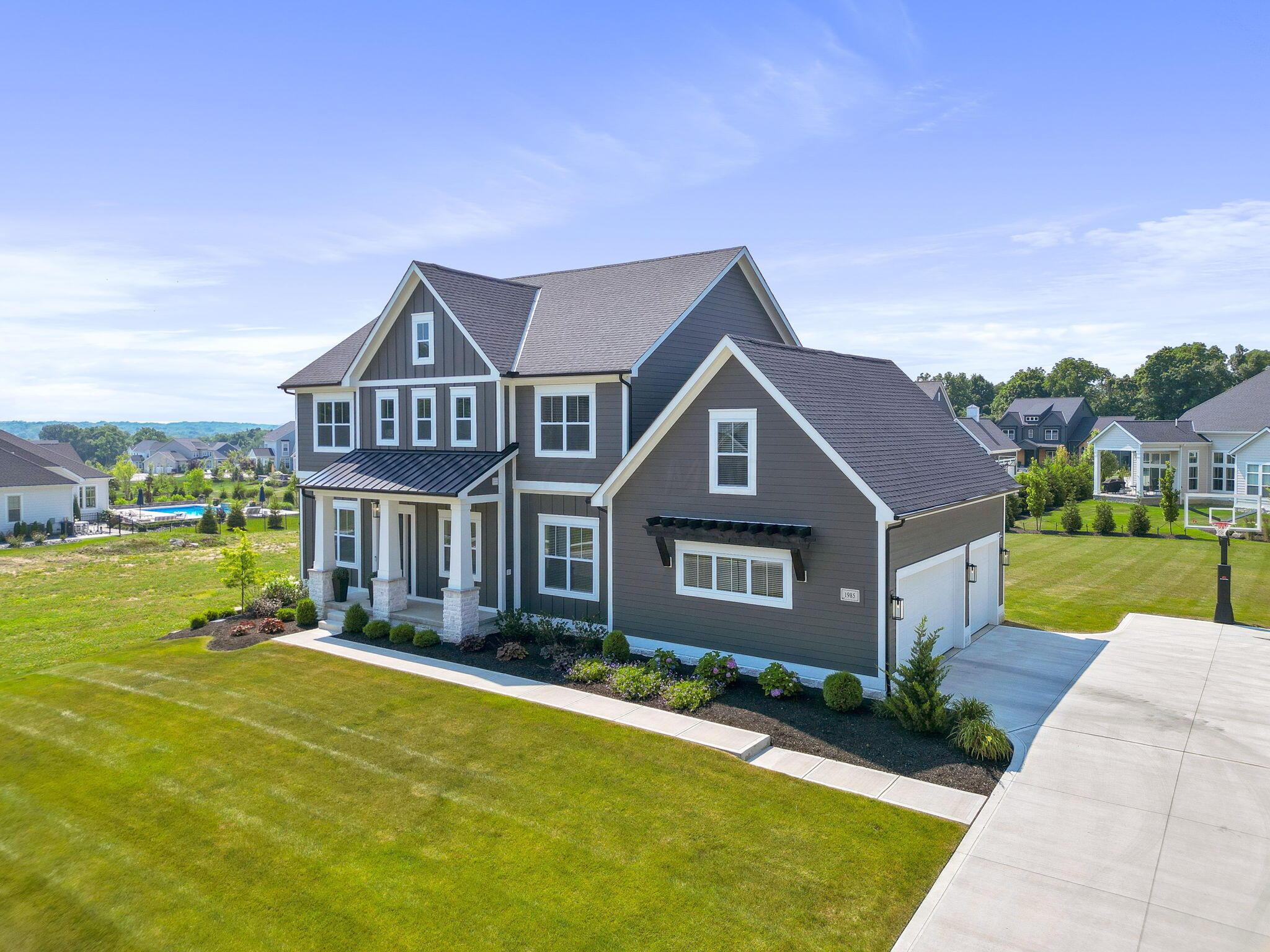 1985 Scenic Bluff Court