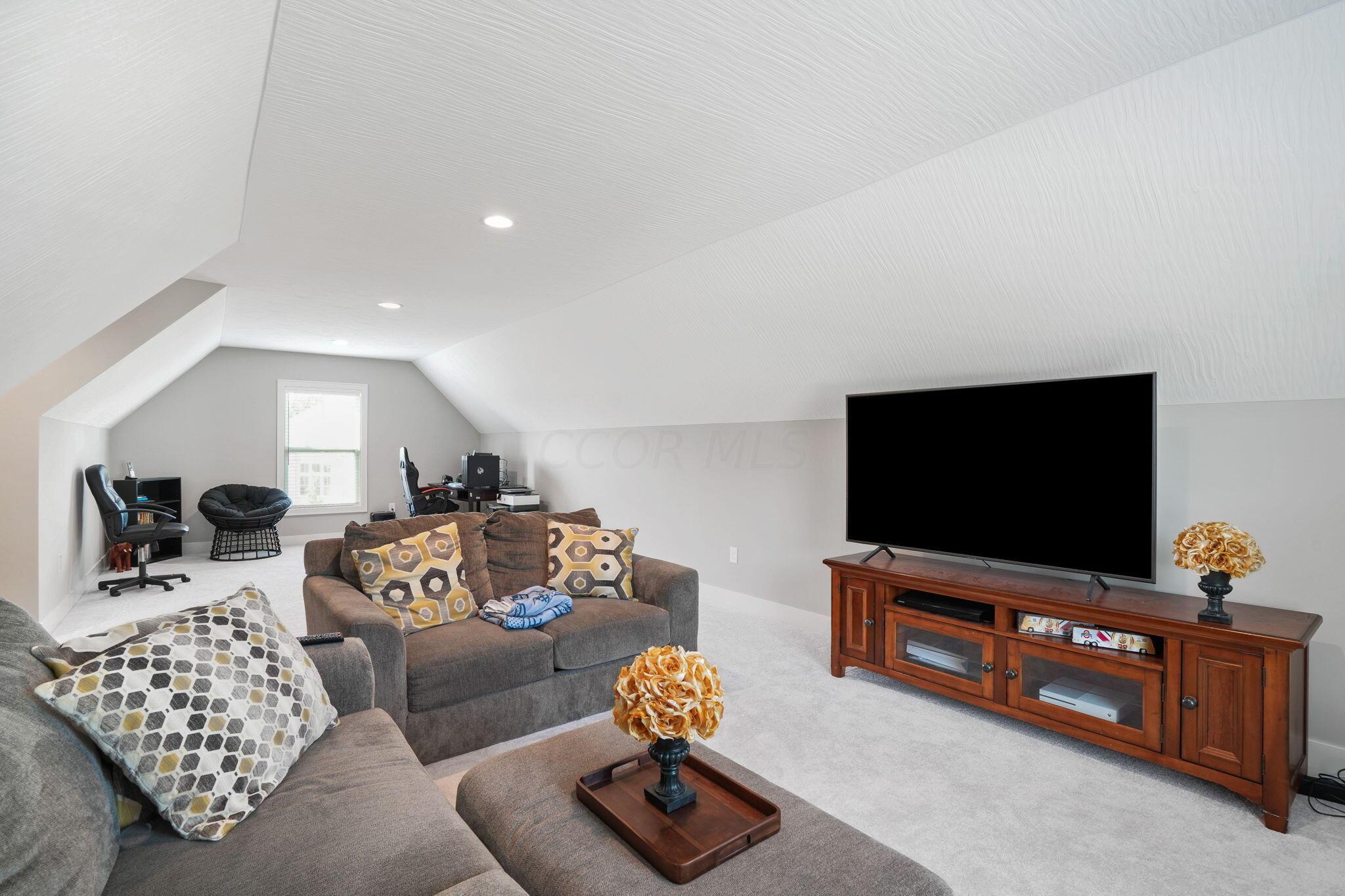 1985 Scenic Bluff Court