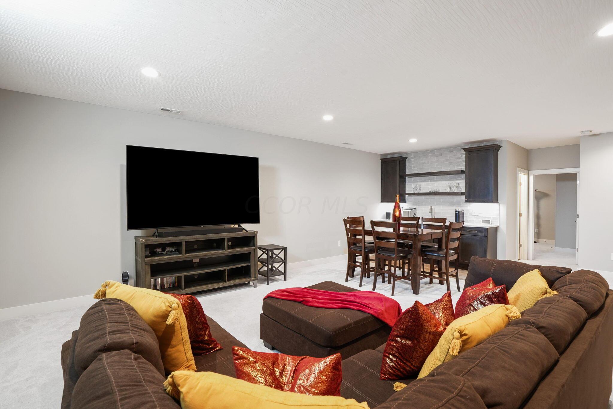 1985 Scenic Bluff Court