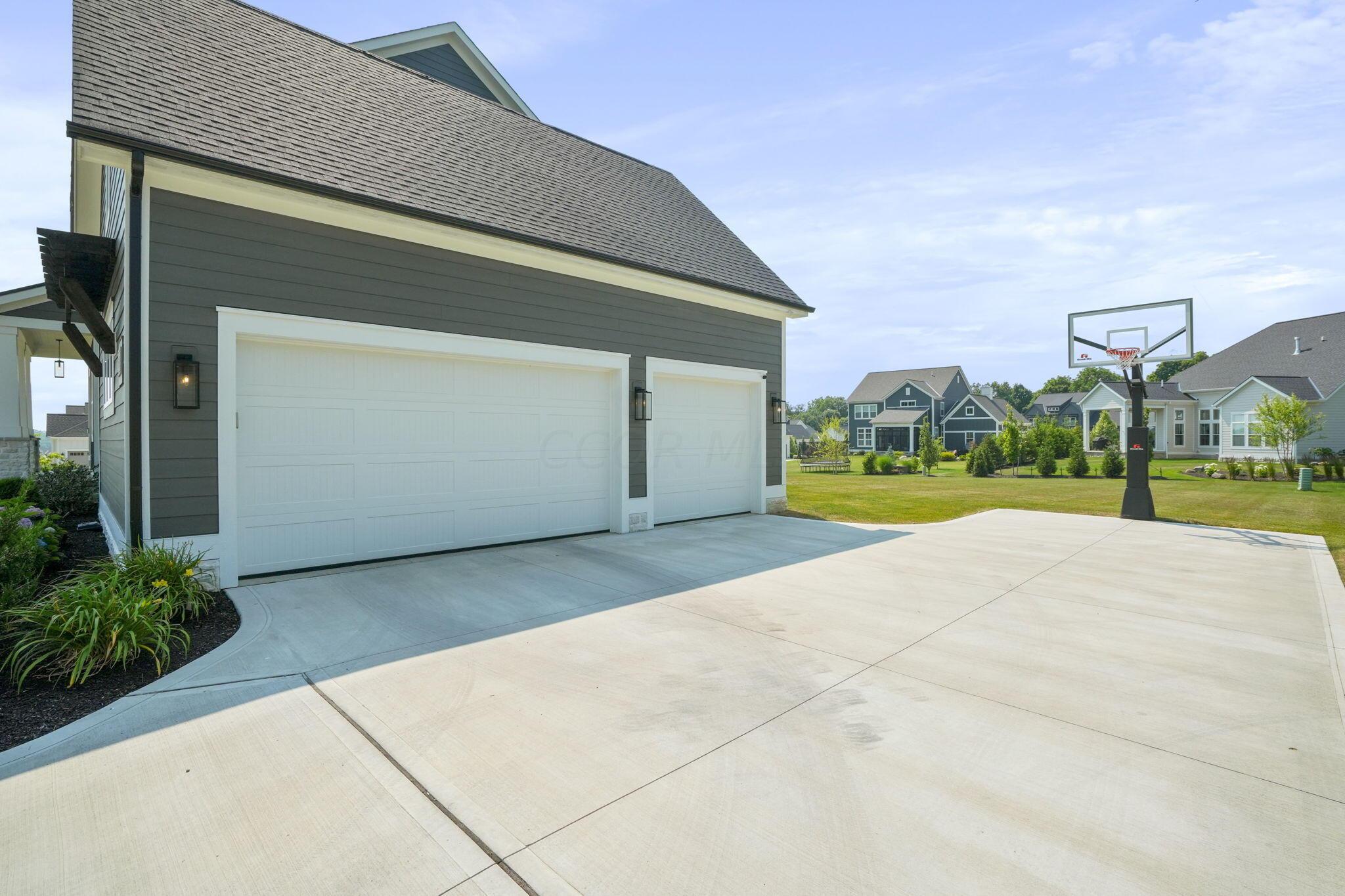 1985 Scenic Bluff Court