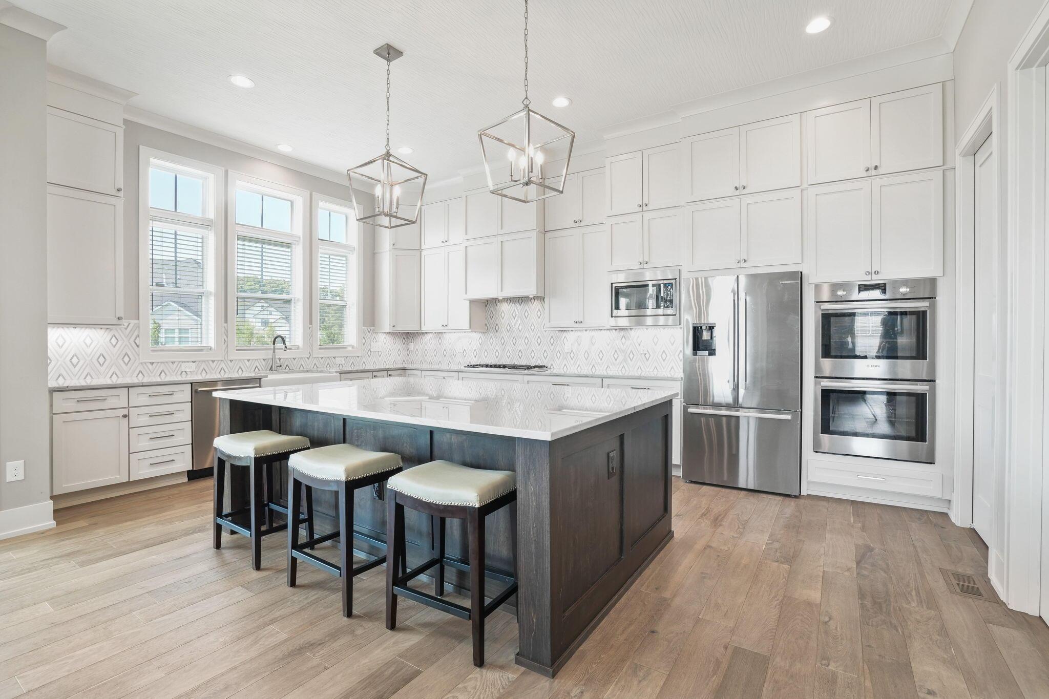 1985 Scenic Bluff Court