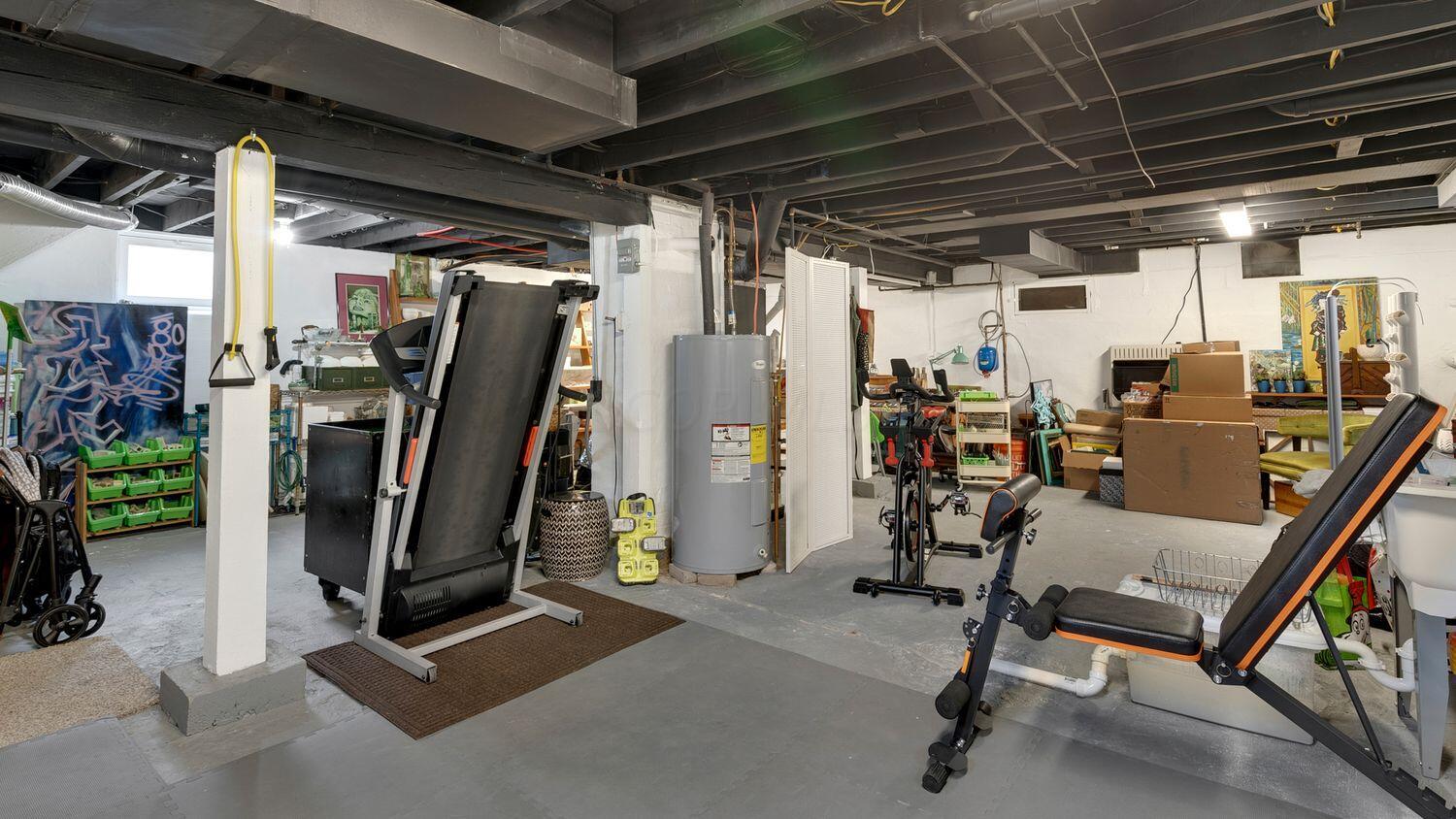 204 Fairfield Avenue