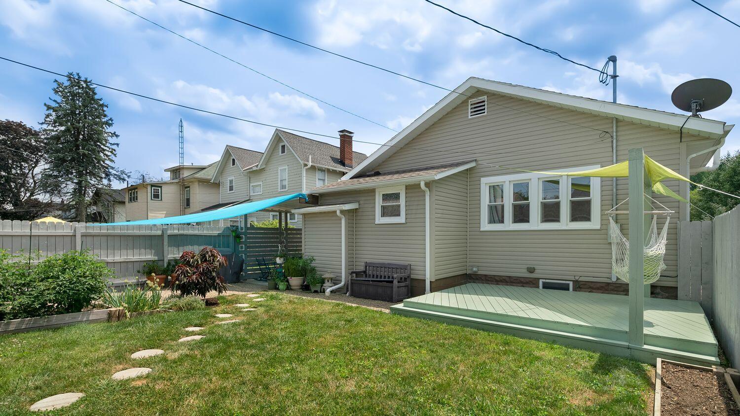 204 Fairfield Avenue