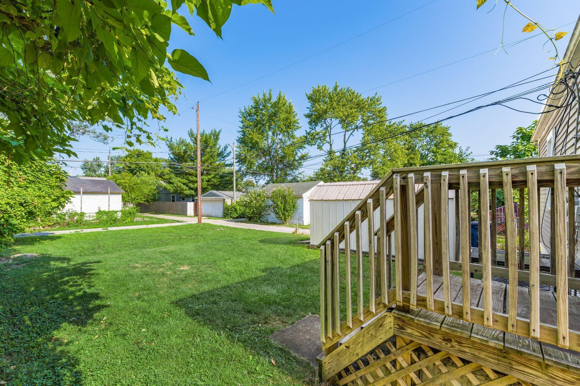 2611 Hiawatha Street