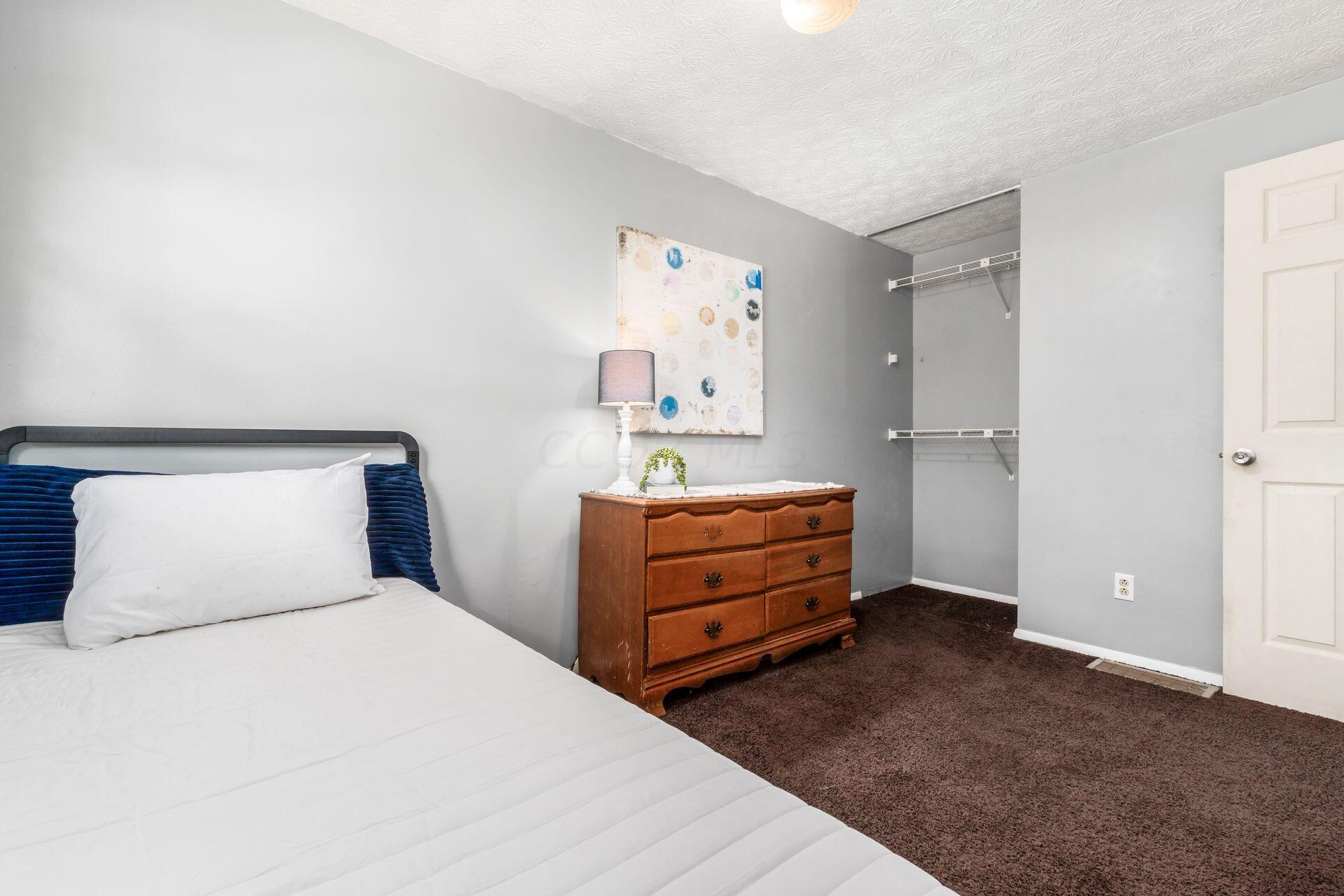 1218 Glenview Street