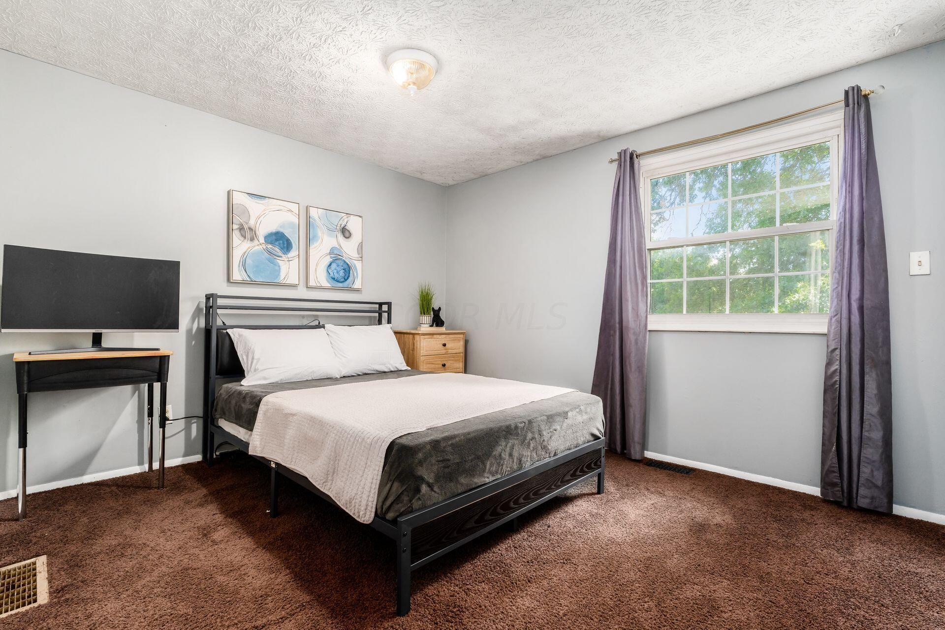 1218 Glenview Street