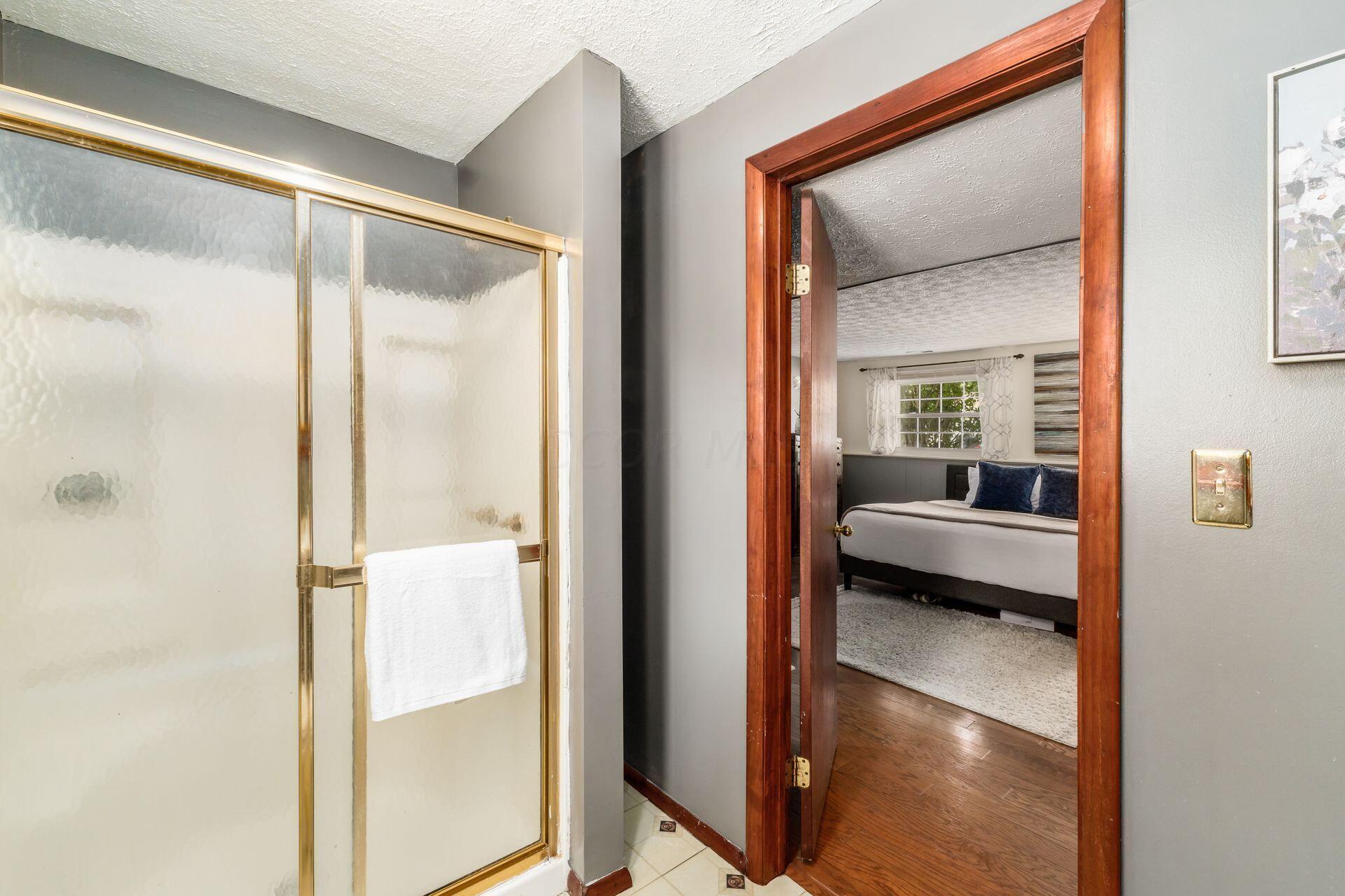 1218 Glenview Street