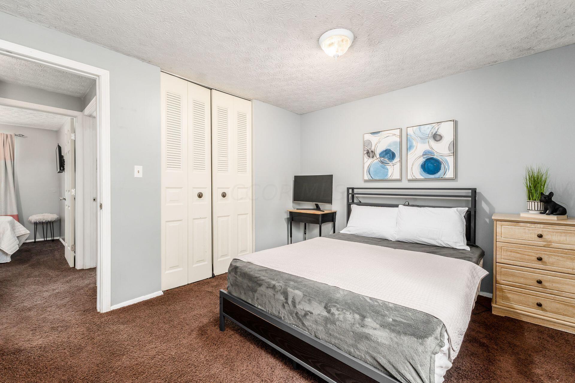 1218 Glenview Street