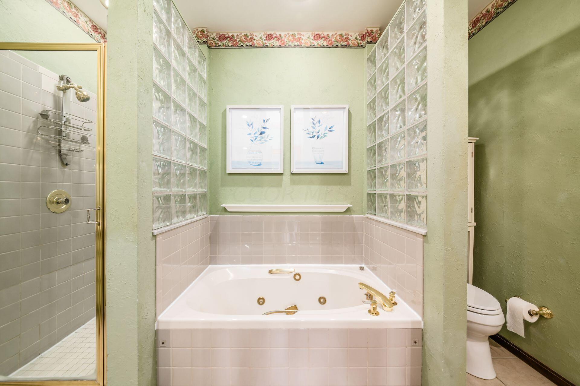 4987 Blendon Pond Drive