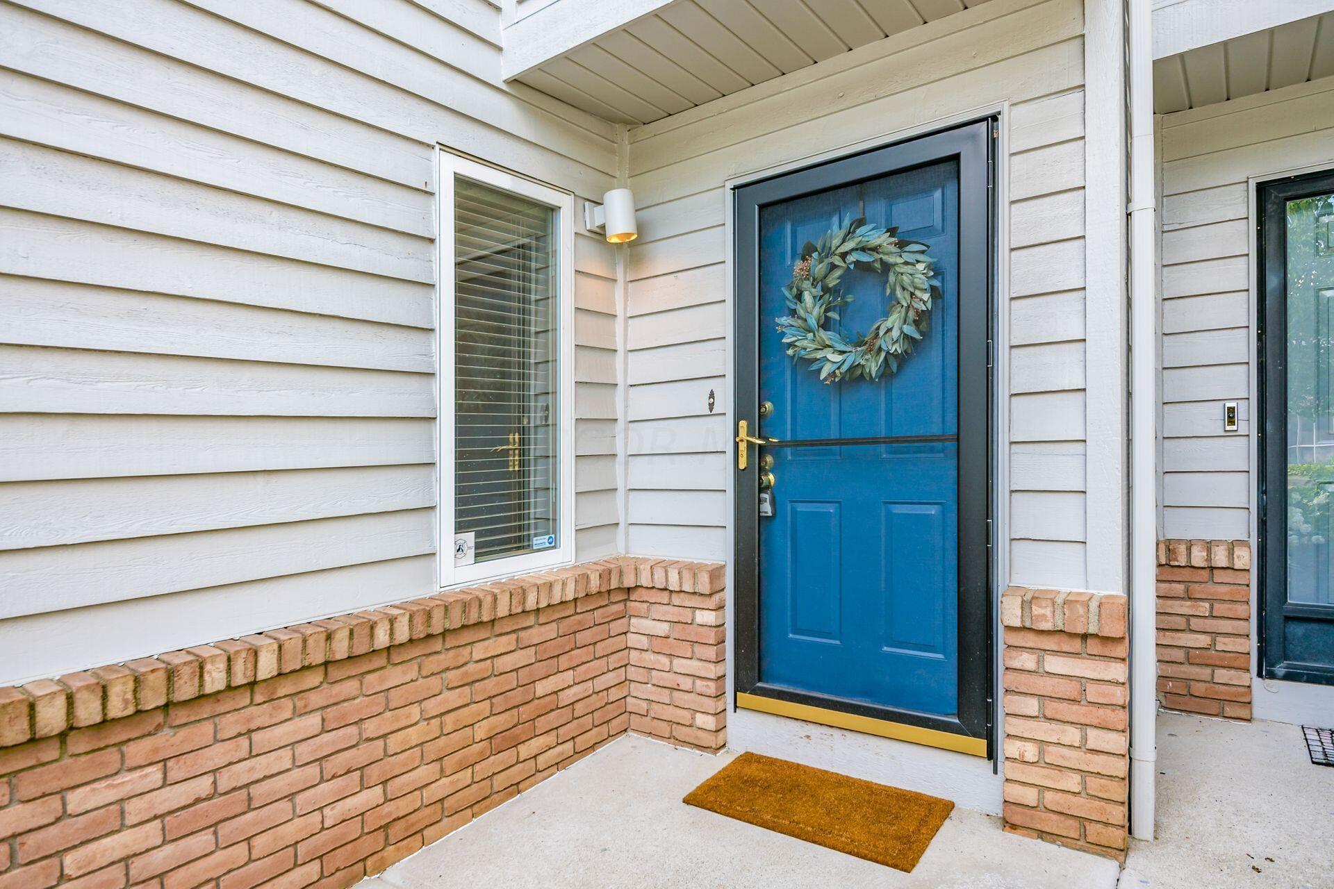 4987 Blendon Pond Drive