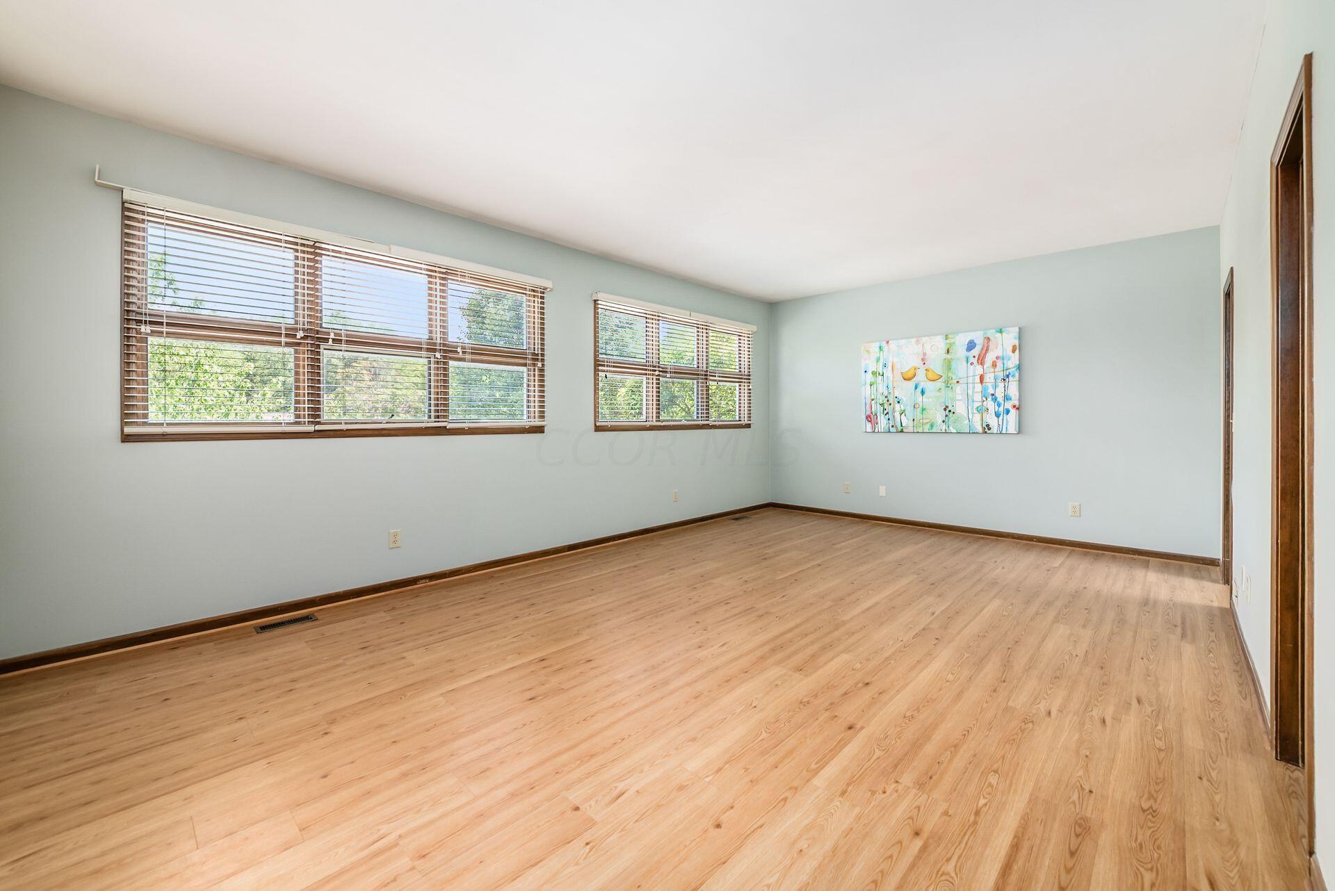 4987 Blendon Pond Drive