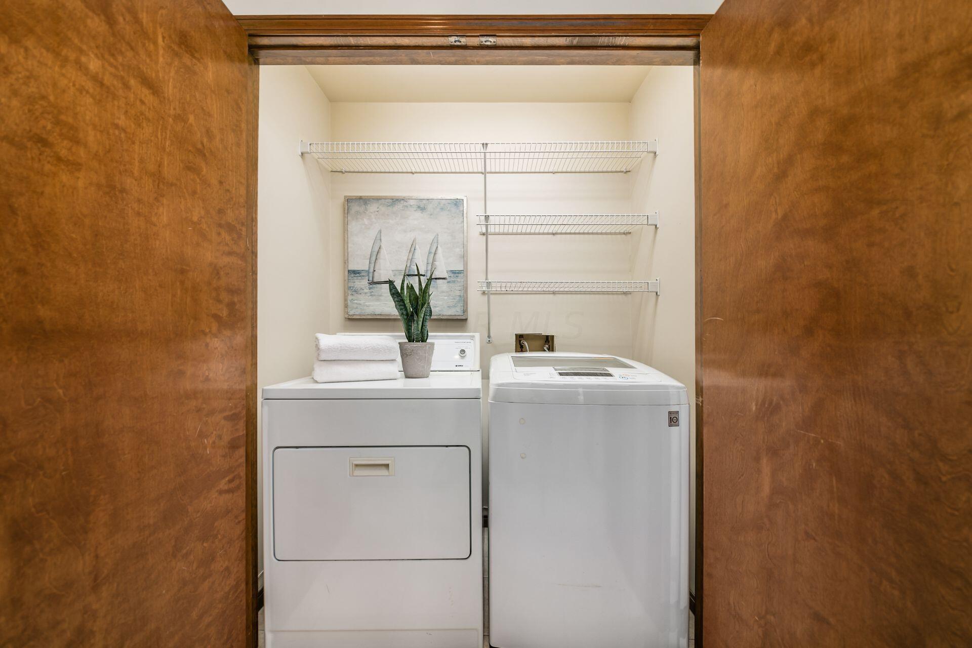 4987 Blendon Pond Drive