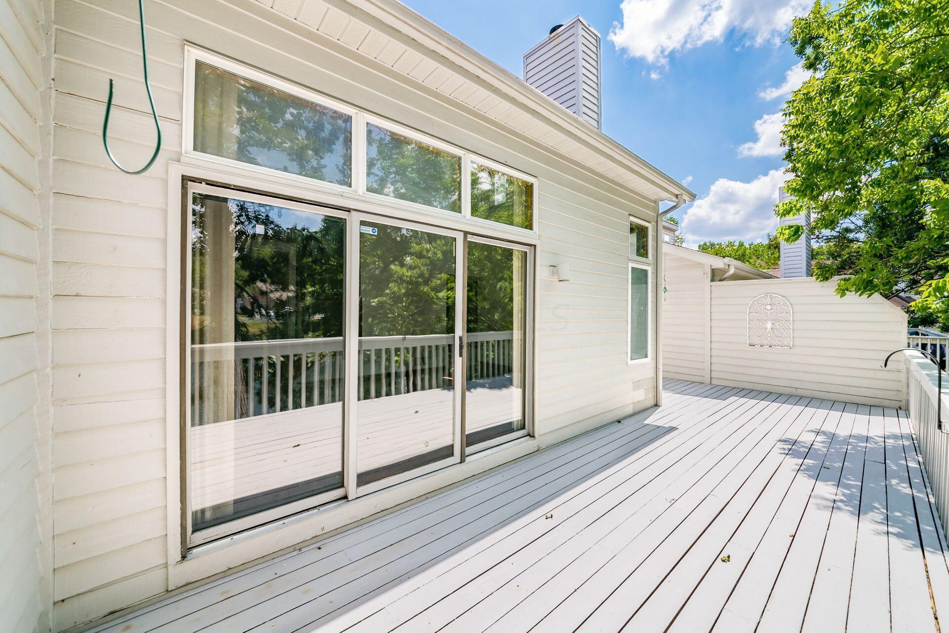 4987 Blendon Pond Drive