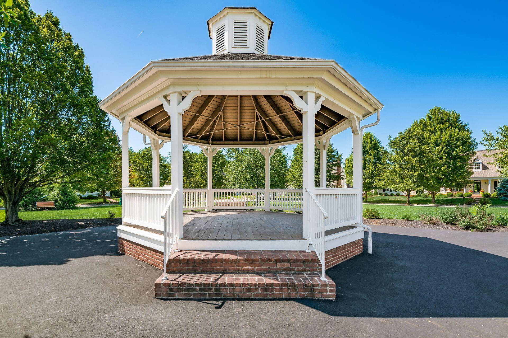 6749 Lower Brook Way