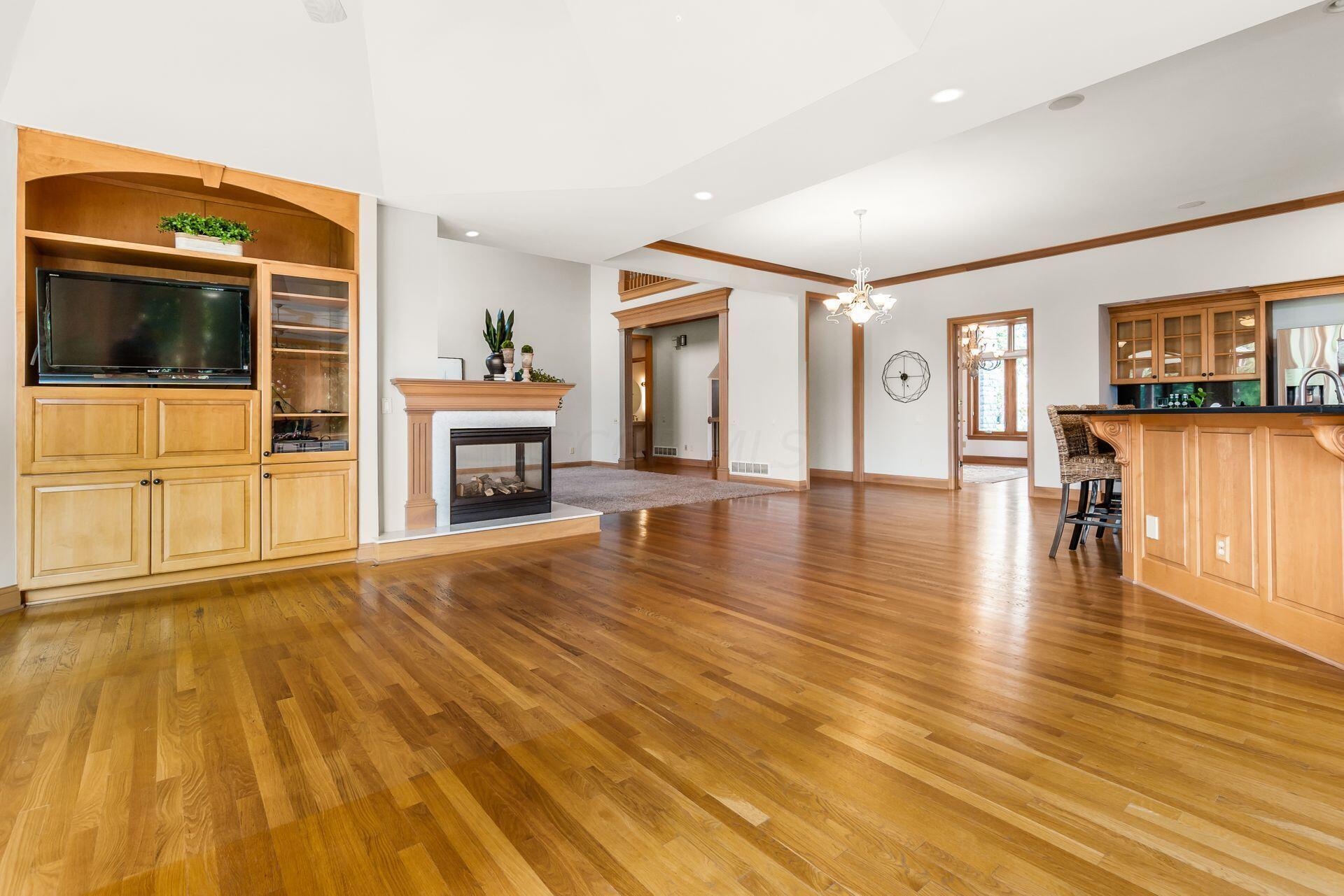 5750 Heritage Lakes Drive