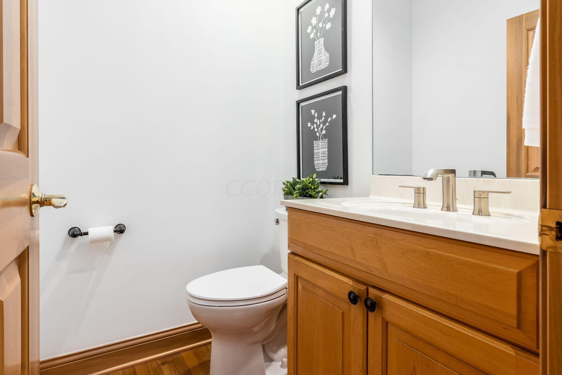 5750 Heritage Lakes Drive