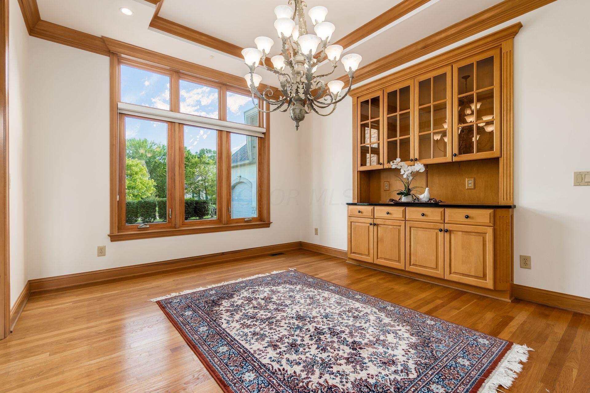 5750 Heritage Lakes Drive