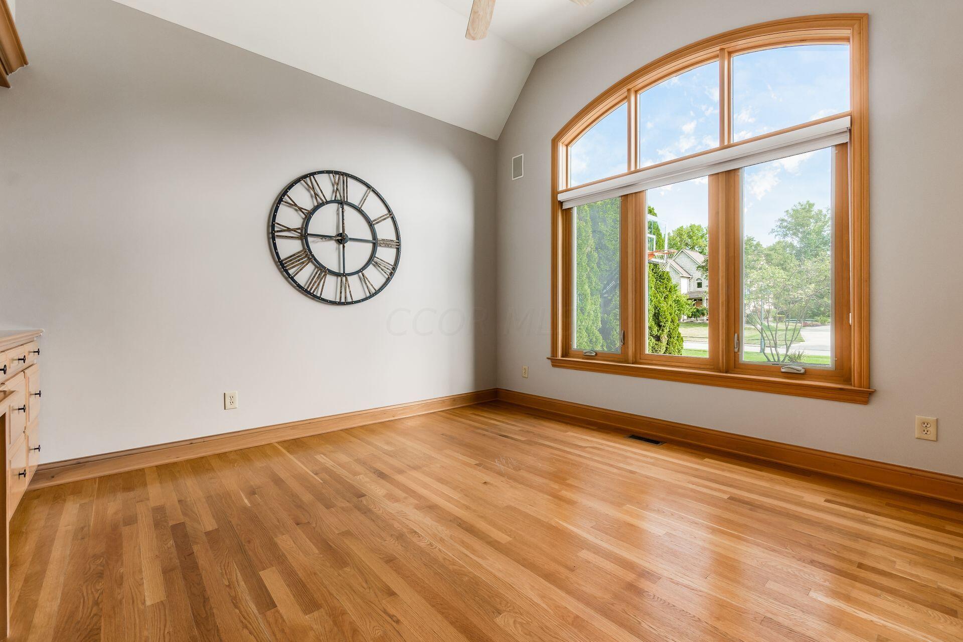 5750 Heritage Lakes Drive