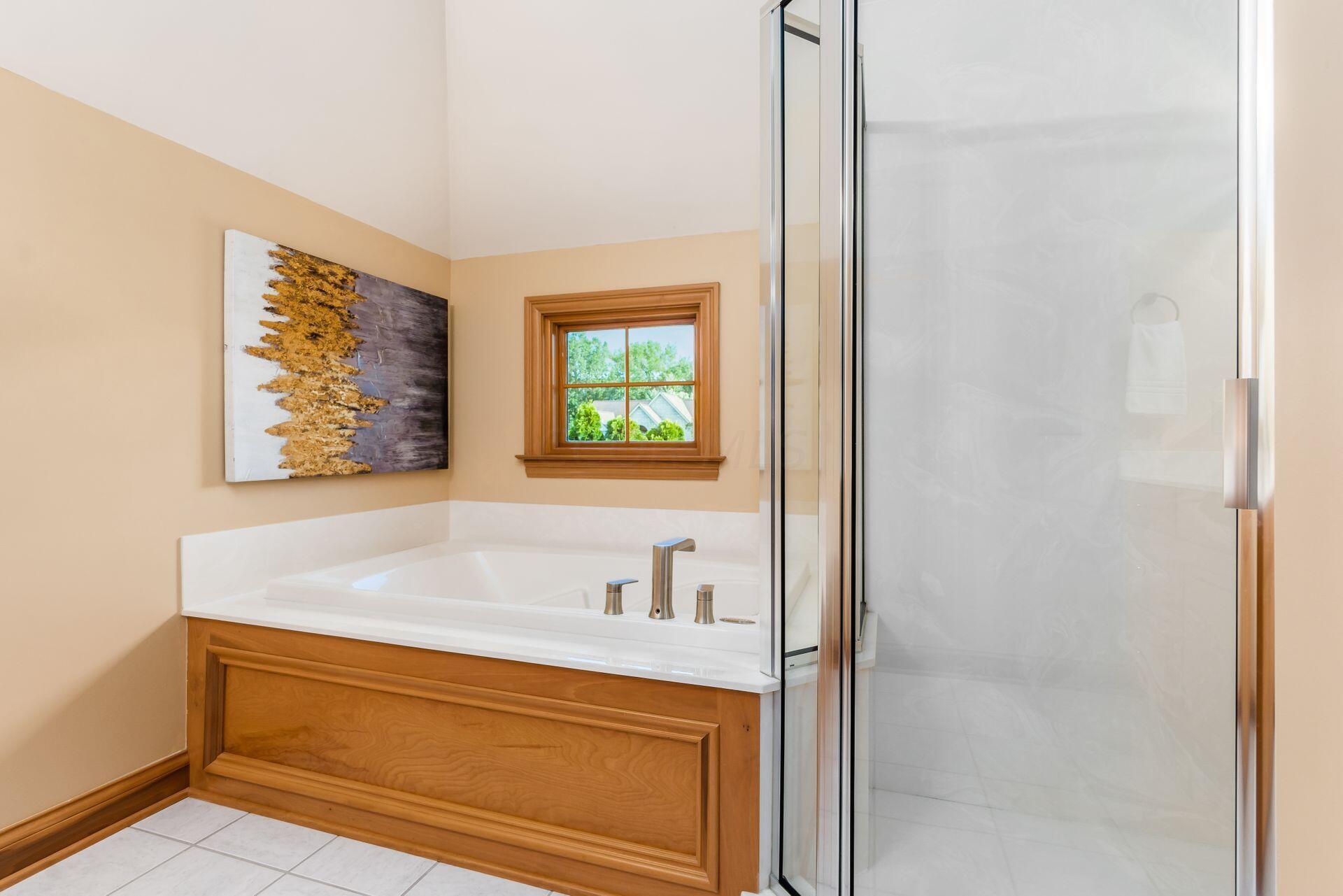 5750 Heritage Lakes Drive